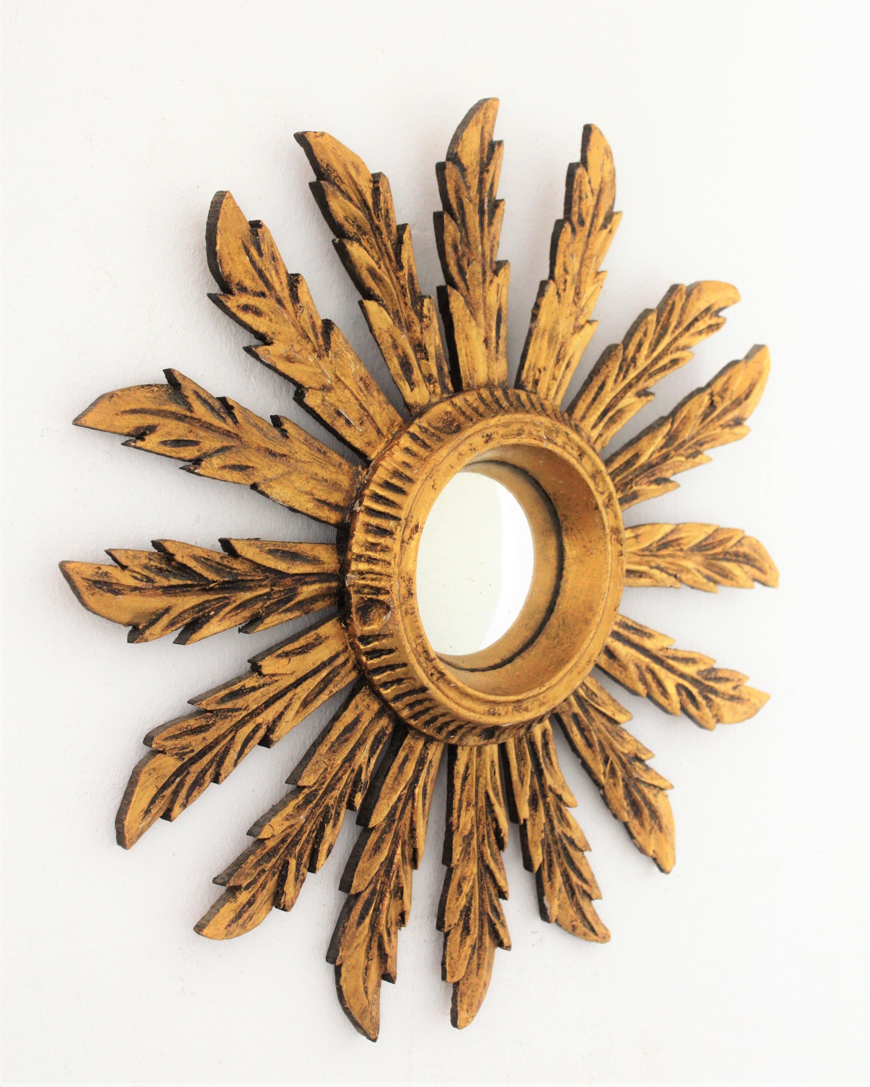 Spanish Sunburst Convex Mirror in Giltwood