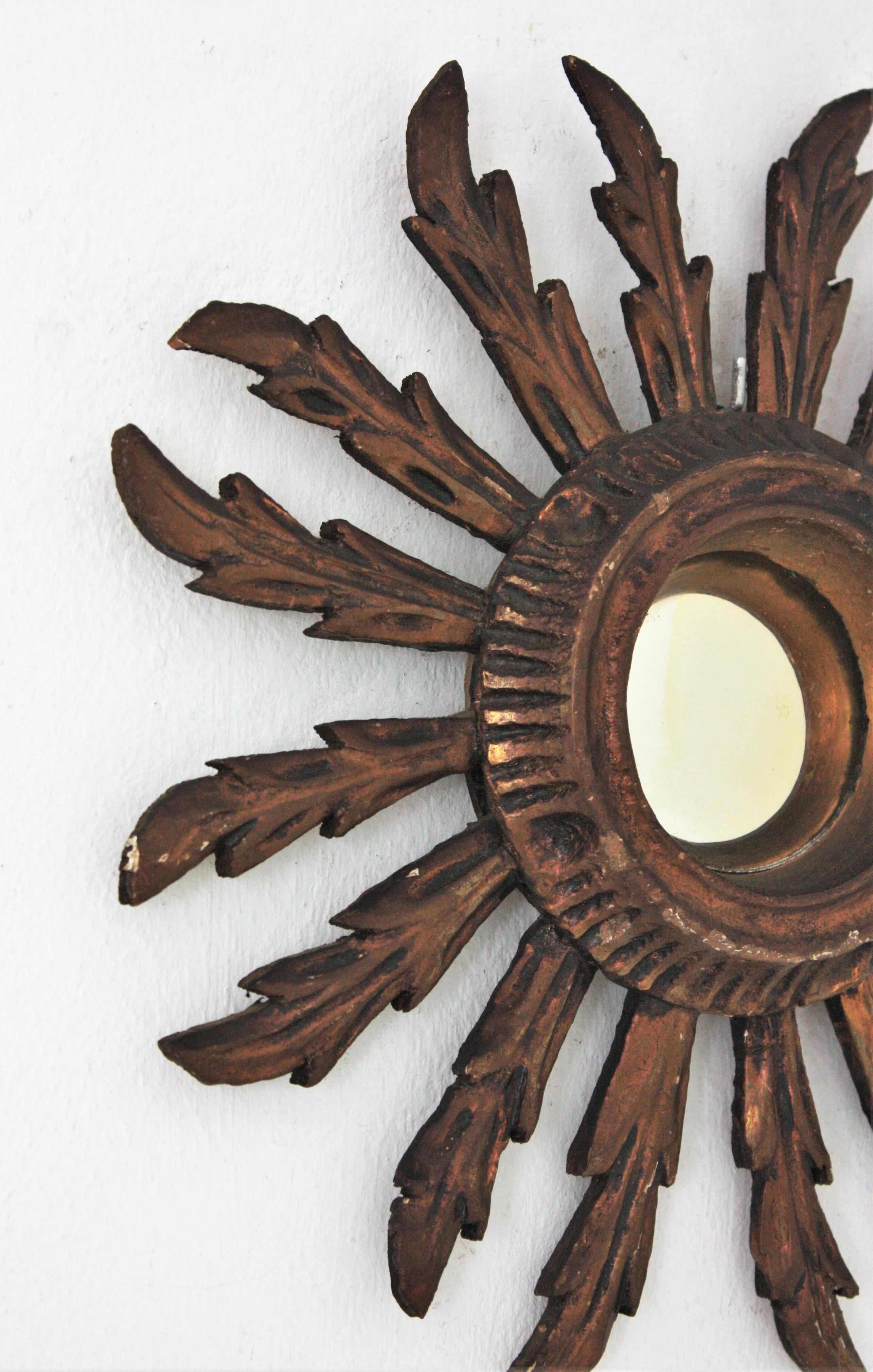 20th Century Sunburst Convex Mirror in Small Scale, Baroque Style For Sale