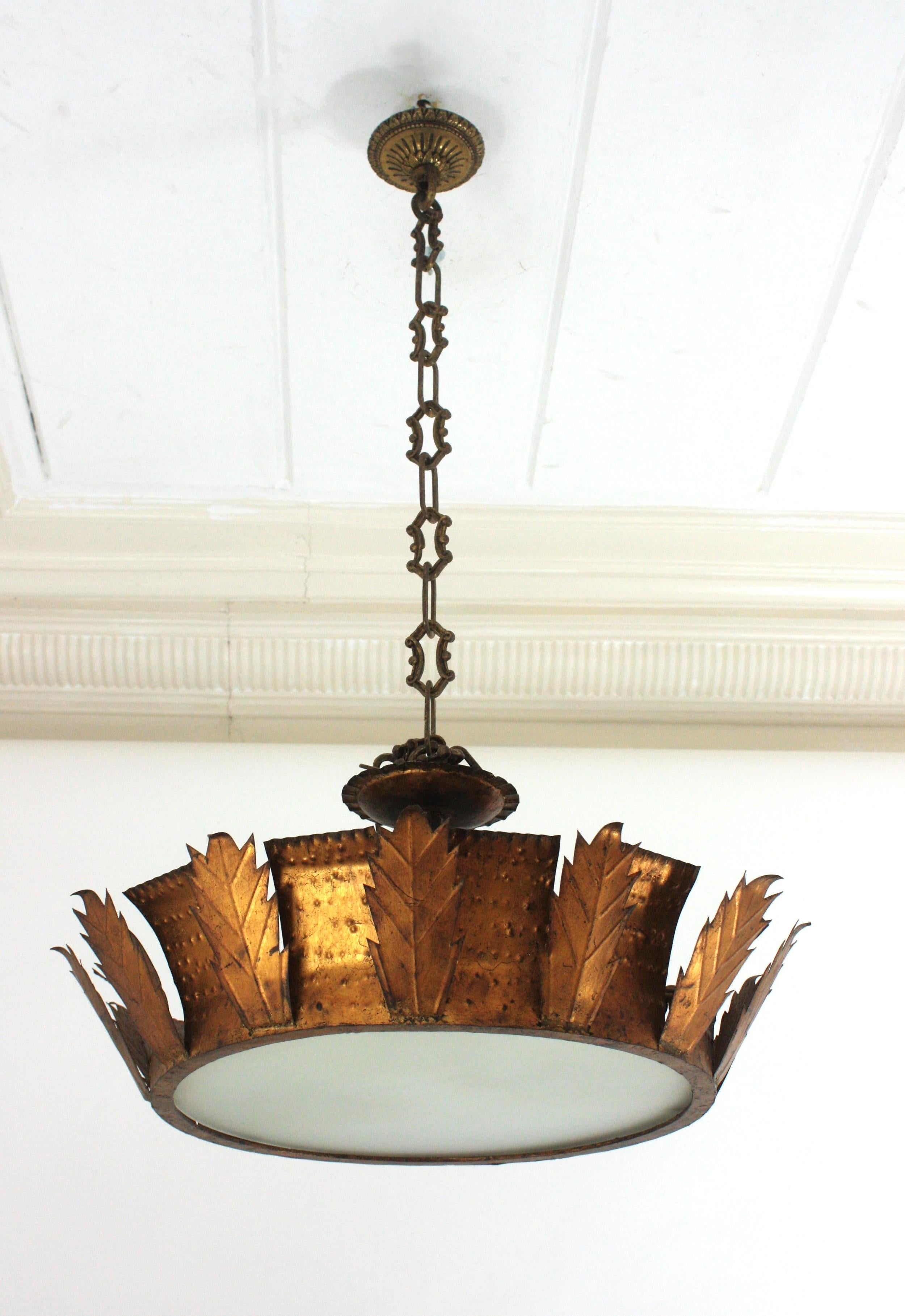 Sunburst Crown Brutalist Ceiling Flush Mount or Pendant in Gilt Iron  In Good Condition For Sale In Barcelona, ES