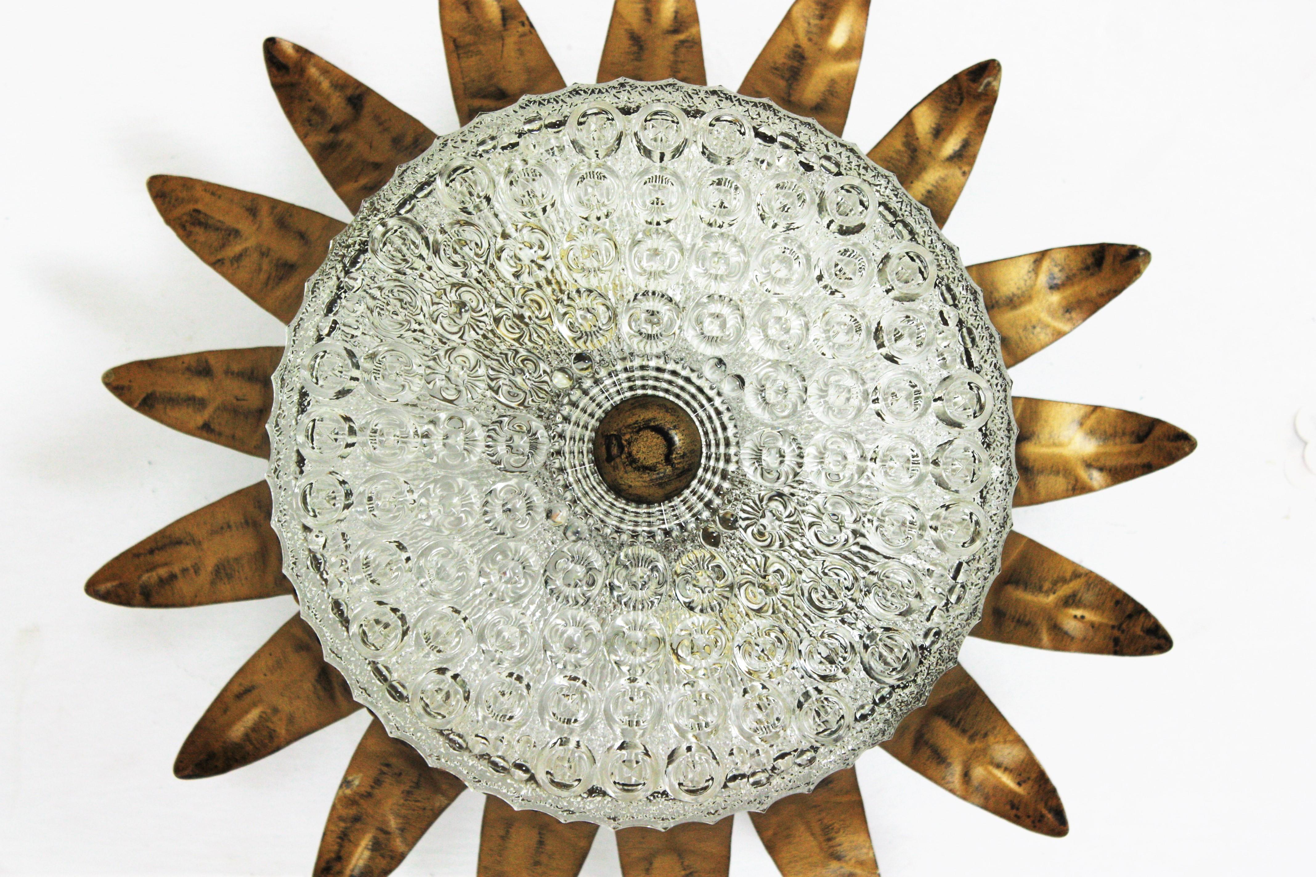 Sunburst Crown Flush Mount / Pendant in Gilt Metal and Glass In Good Condition For Sale In Barcelona, ES