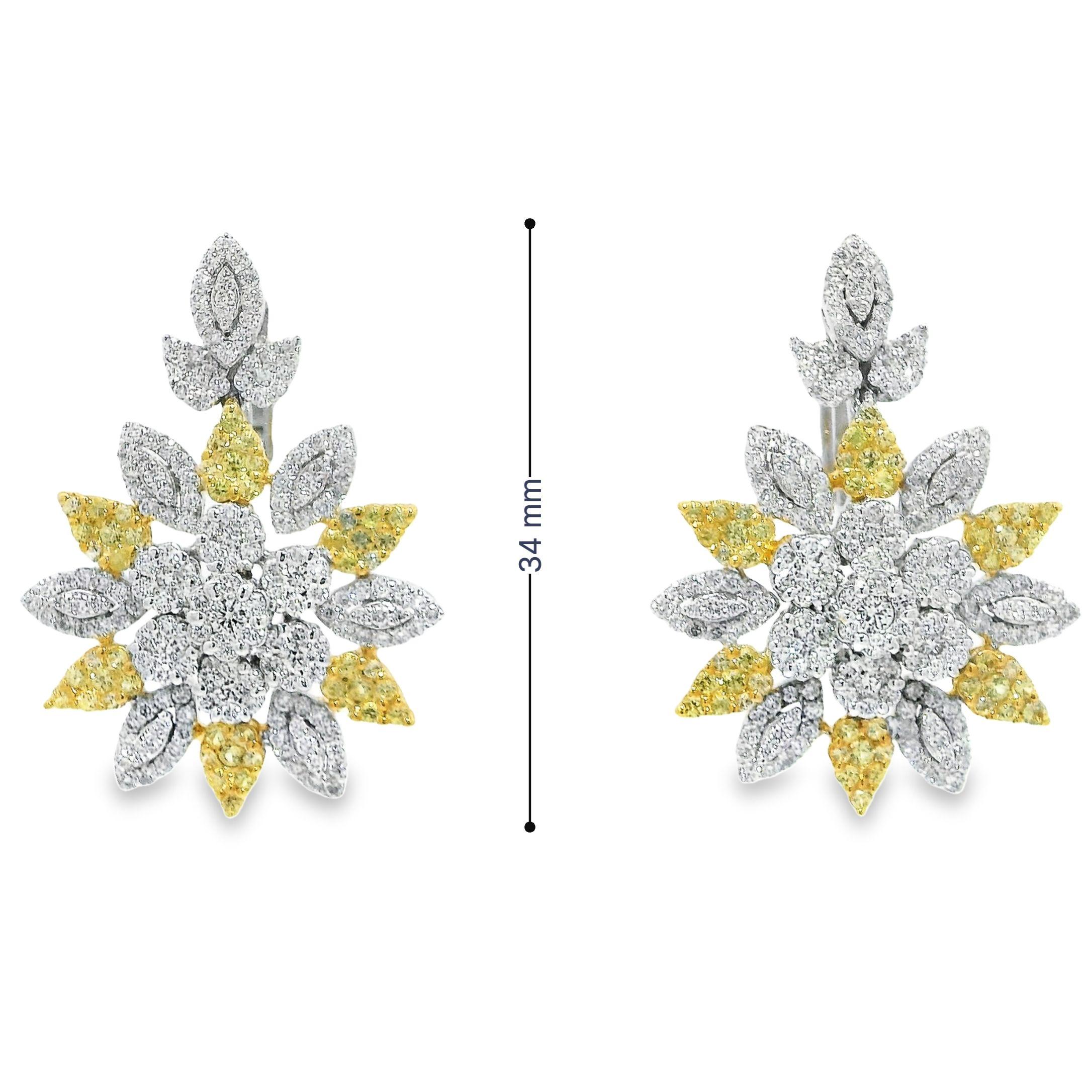 Taglio rotondo Orecchini pendenti con diamanti e zaffiri gialli in oro bianco 18K in vendita