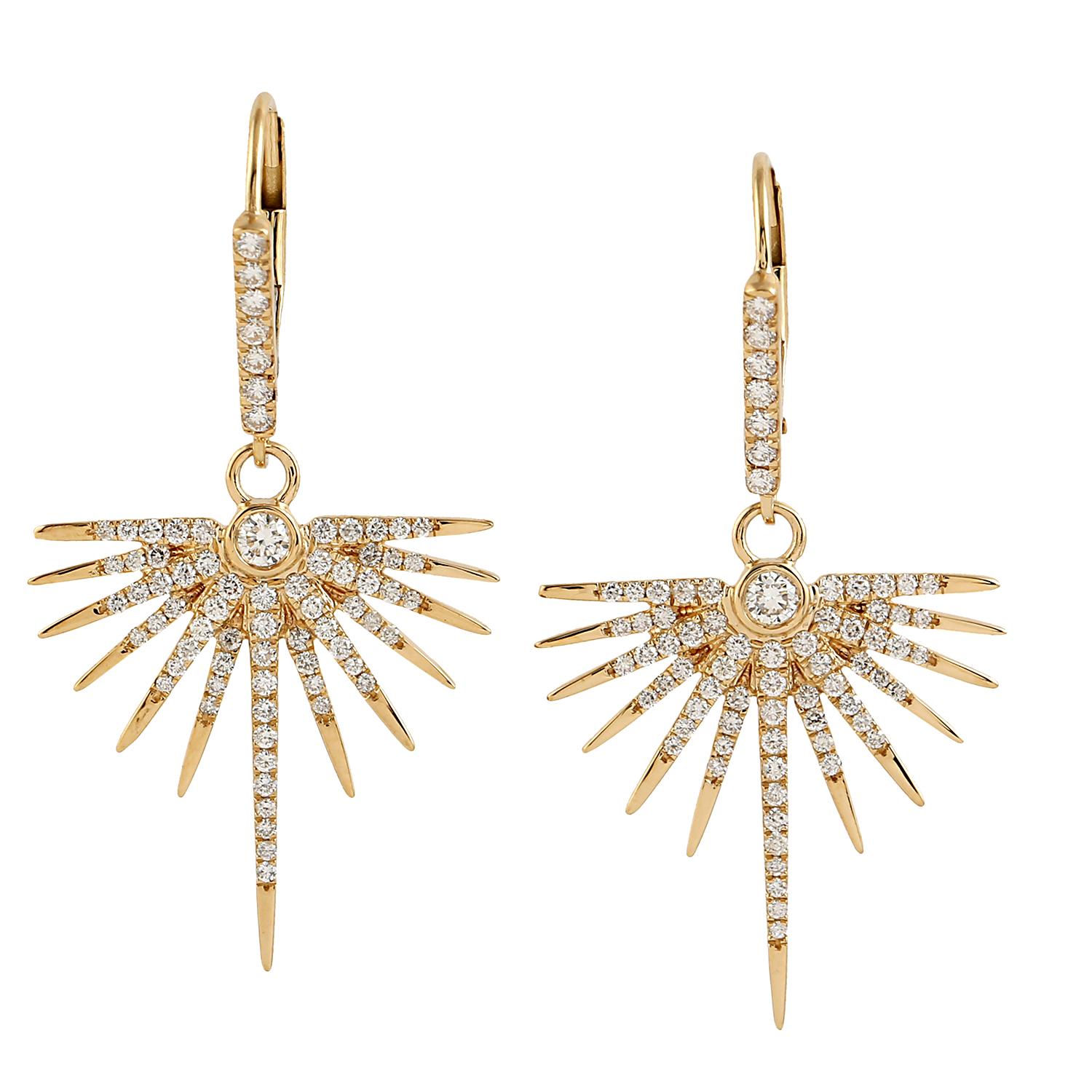 Sunburst Earrings With Diamonds Made In 18k Yellow Gold In New Condition For Sale In New York, NY
