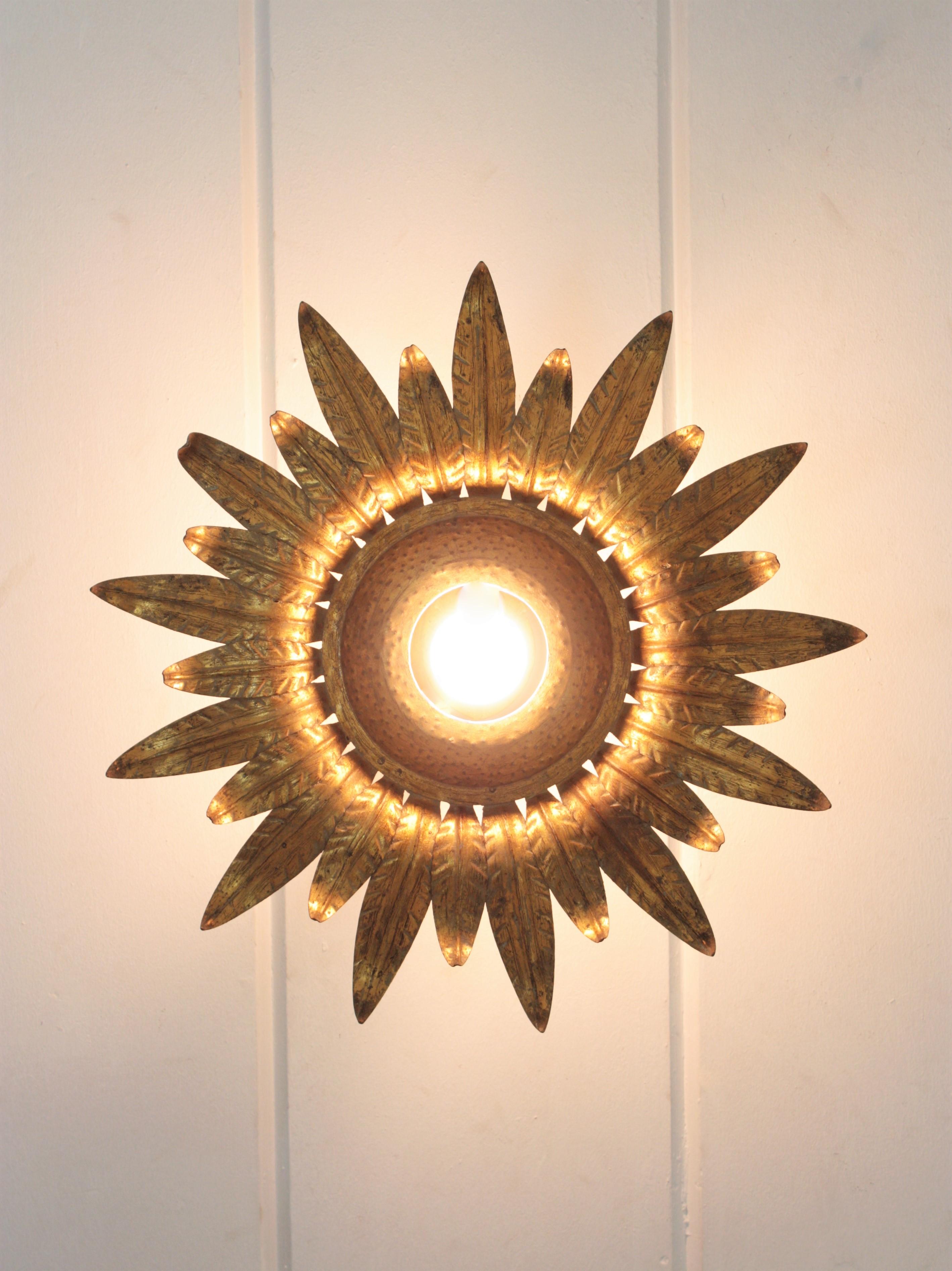 Sunburst Flower Light Fixture Flush Mount, Gilt Iron In Good Condition For Sale In Barcelona, ES