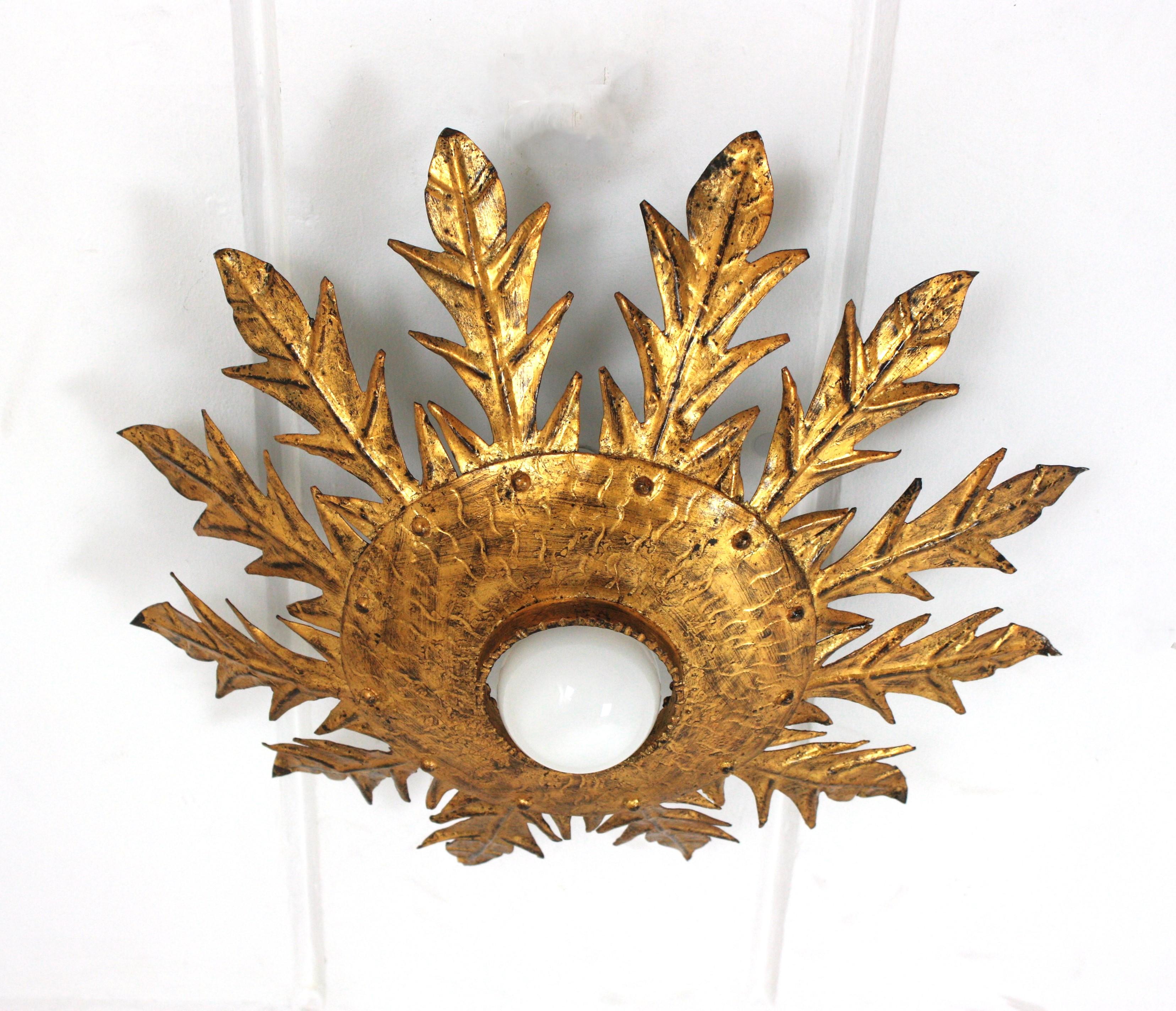 Sunburst Flush Mount Light Fixture with Leaves, Gilt Wrought Iron, 1950s im Angebot 5