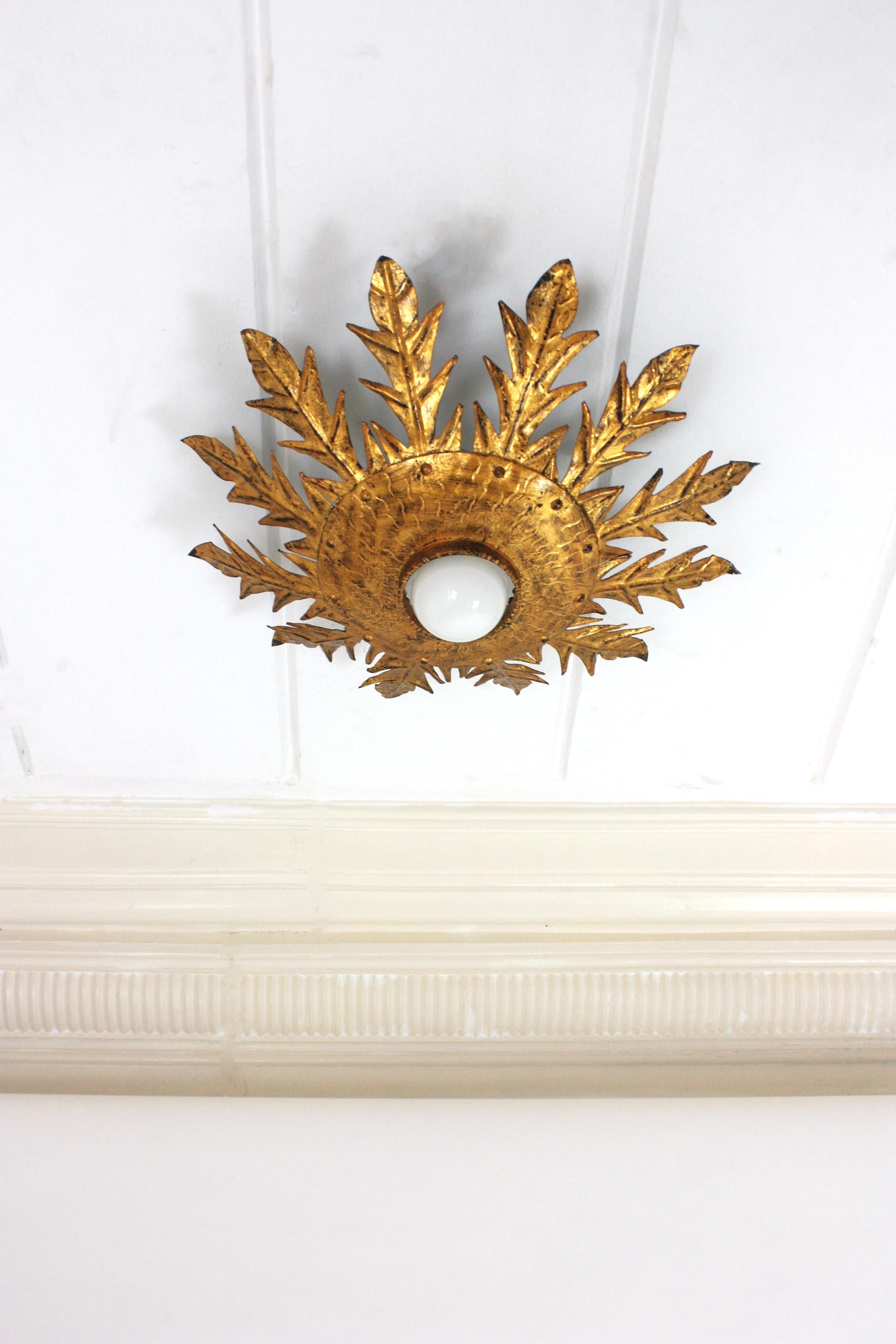 Sunburst Flush Mount Light Fixture with Leaves, Gilt Wrought Iron, 1950s im Angebot 12