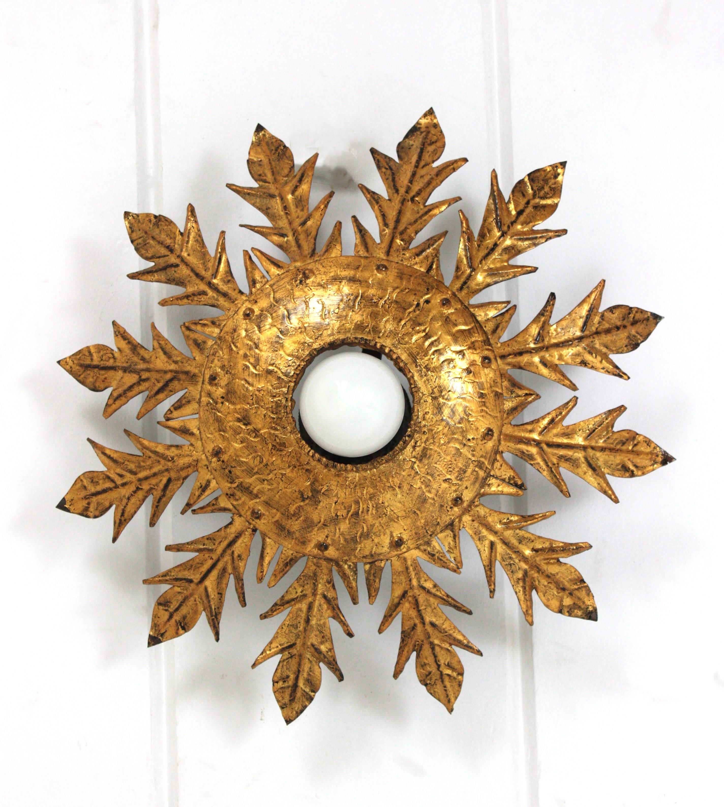 Sunburst Flush Mount Light Fixture with Leaves, Gilt Wrought Iron, 1950s (Eisen) im Angebot