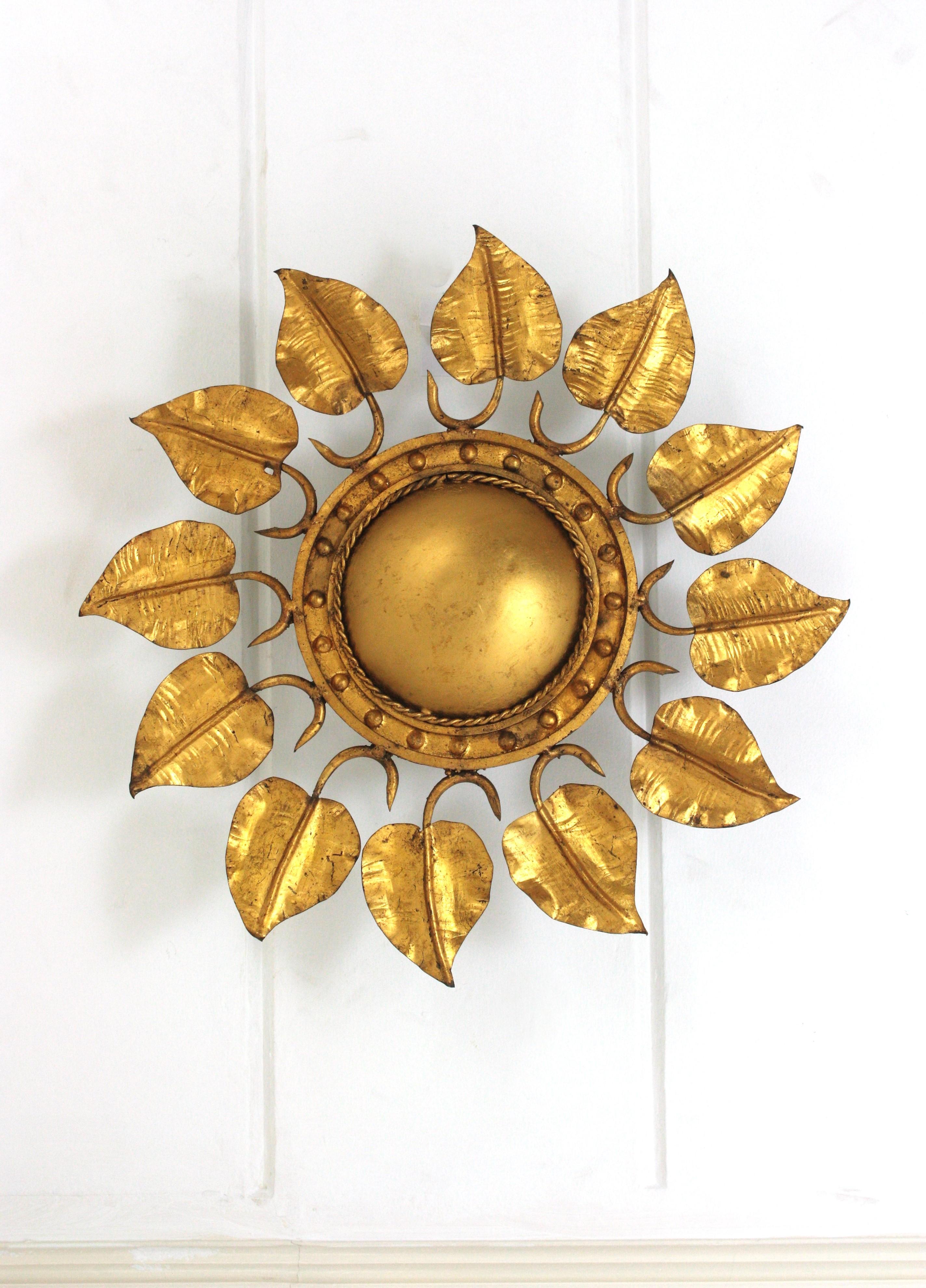 Sunburst Foliage Ceiling Light Fixture in Gilt Iron, Ferro Art For Sale 3