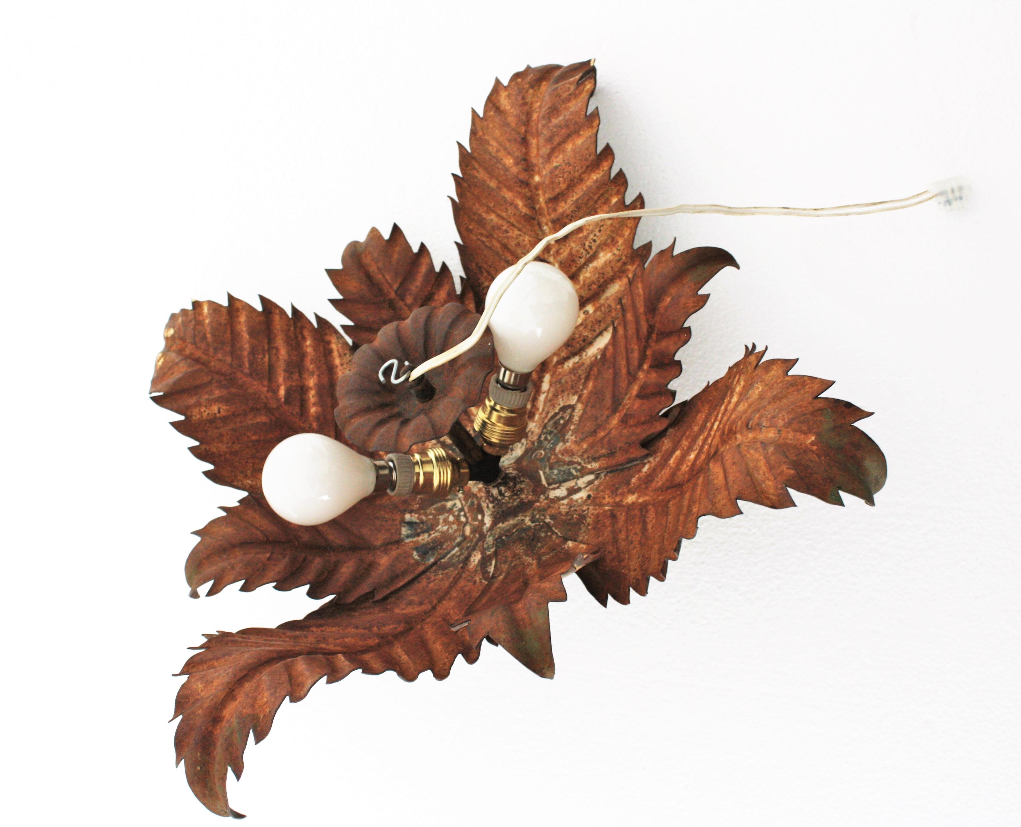 Sunburst Foliage Floral Light Fixture in Two-Tone Gilt Wrought Iron, 1950s For Sale 7