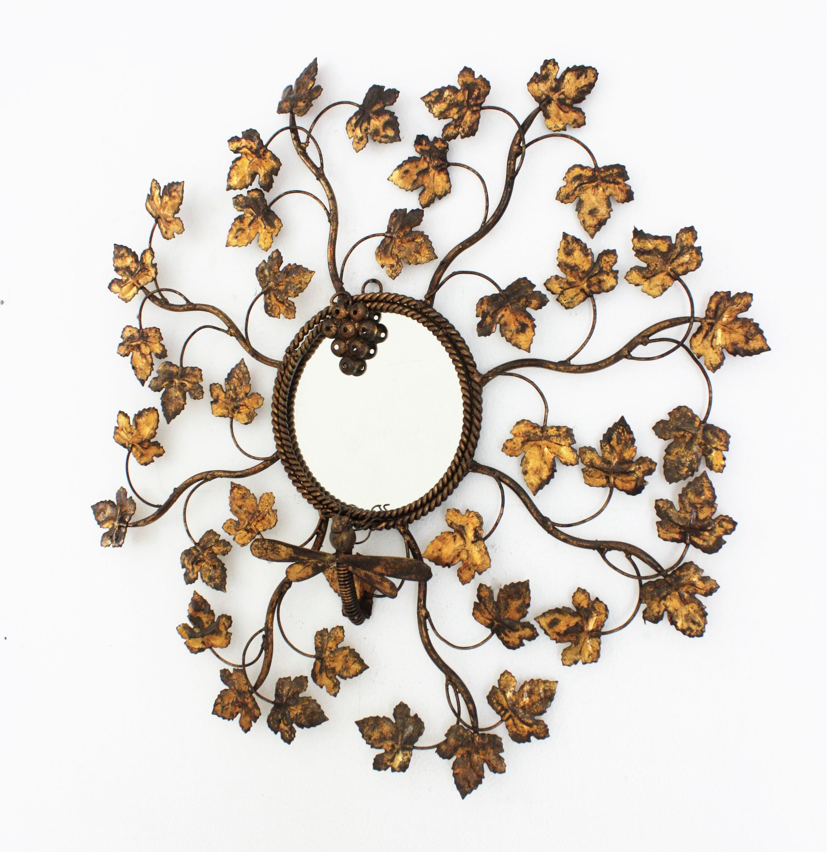 Sunburst Foliage Mirror in Gilt Iron with Dragon Fly Motif, 1950s In Good Condition For Sale In Barcelona, ES
