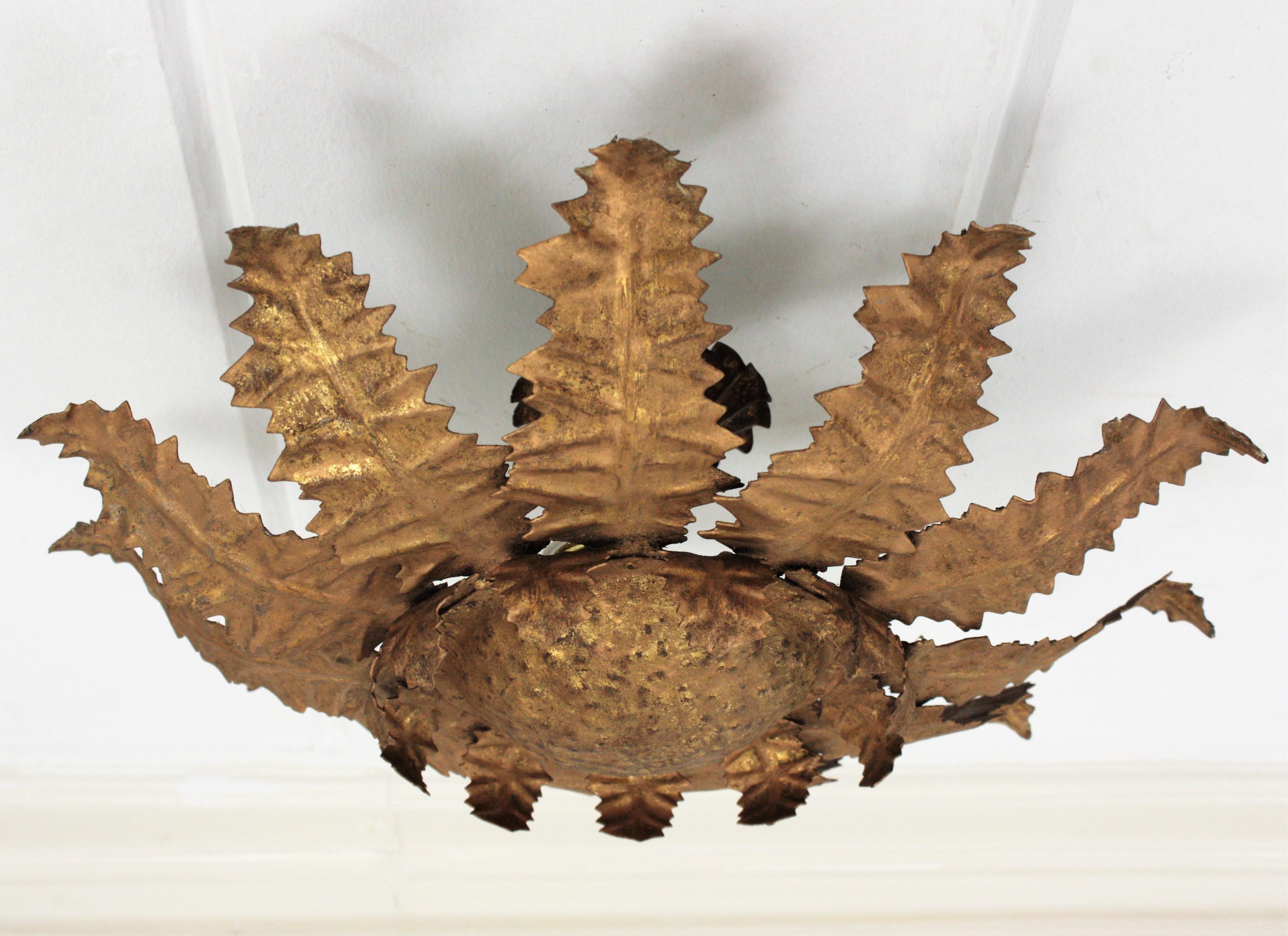 French Sunburst Leafed Light Fixture in Gilt Iron, 1950s For Sale 8
