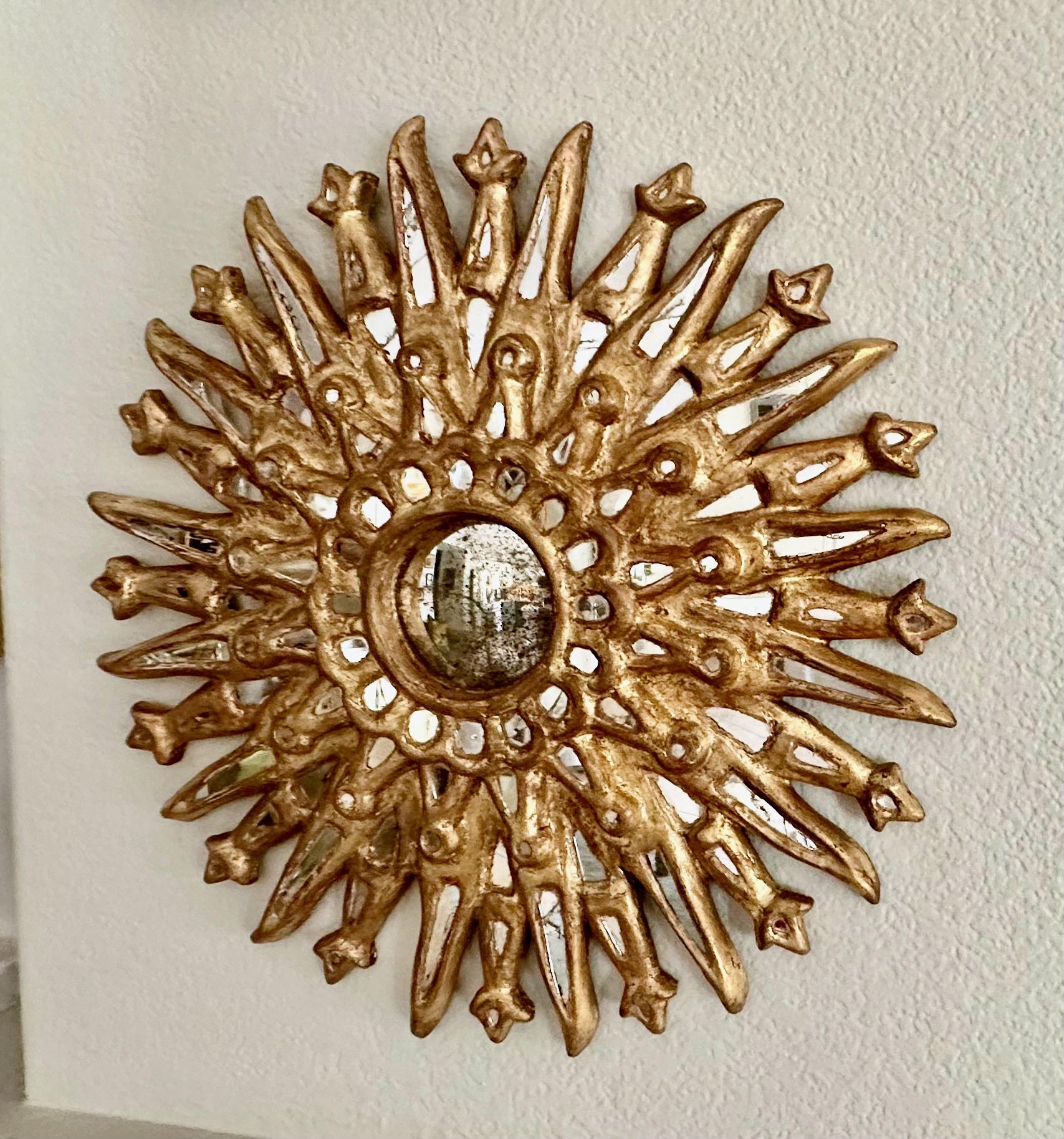 Sunburst Giltwood Spanish Colonial Convex Wall Mirror For Sale 8