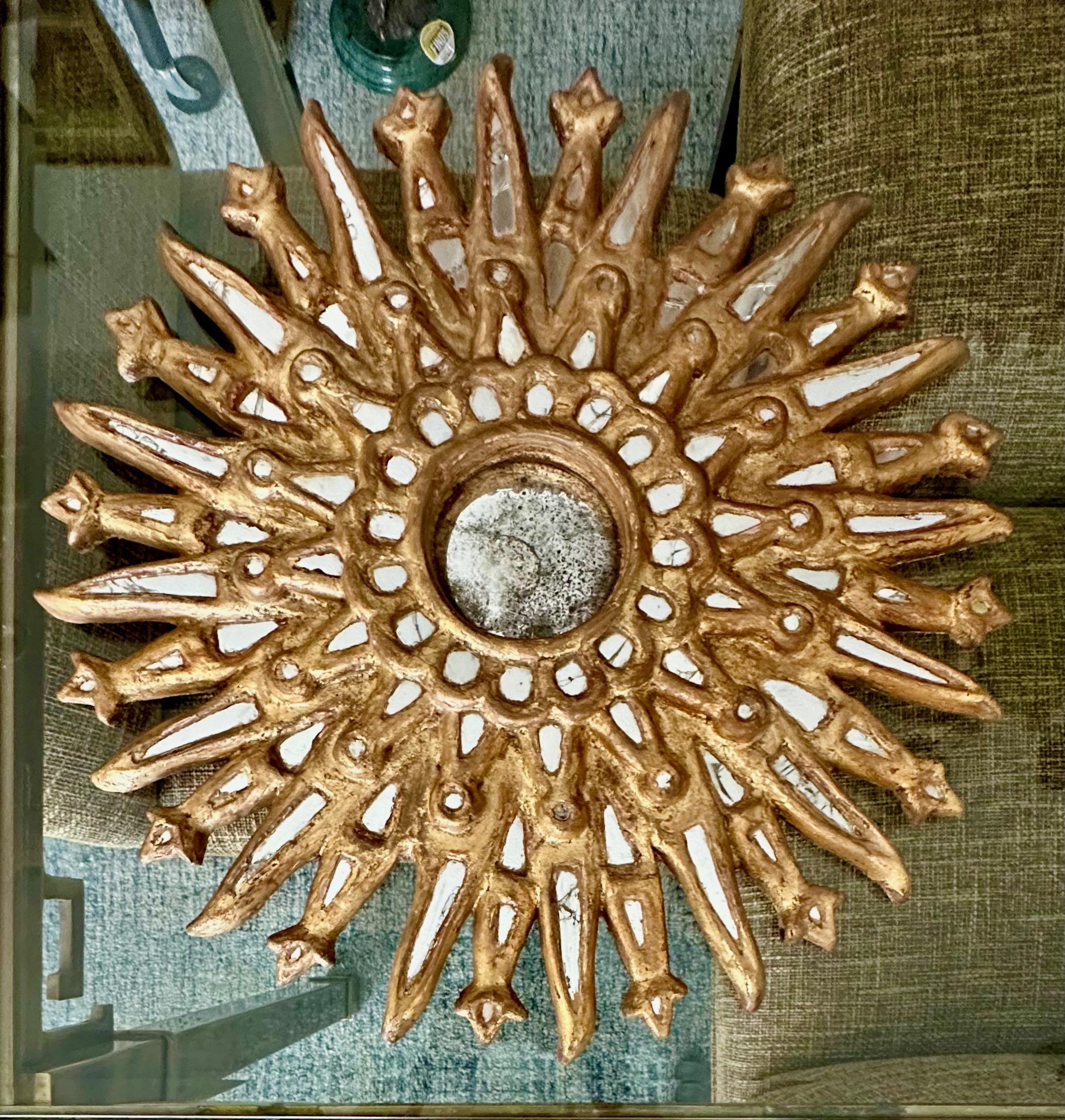 Sunburst Giltwood Spanish Colonial Convex Wall Mirror For Sale 11