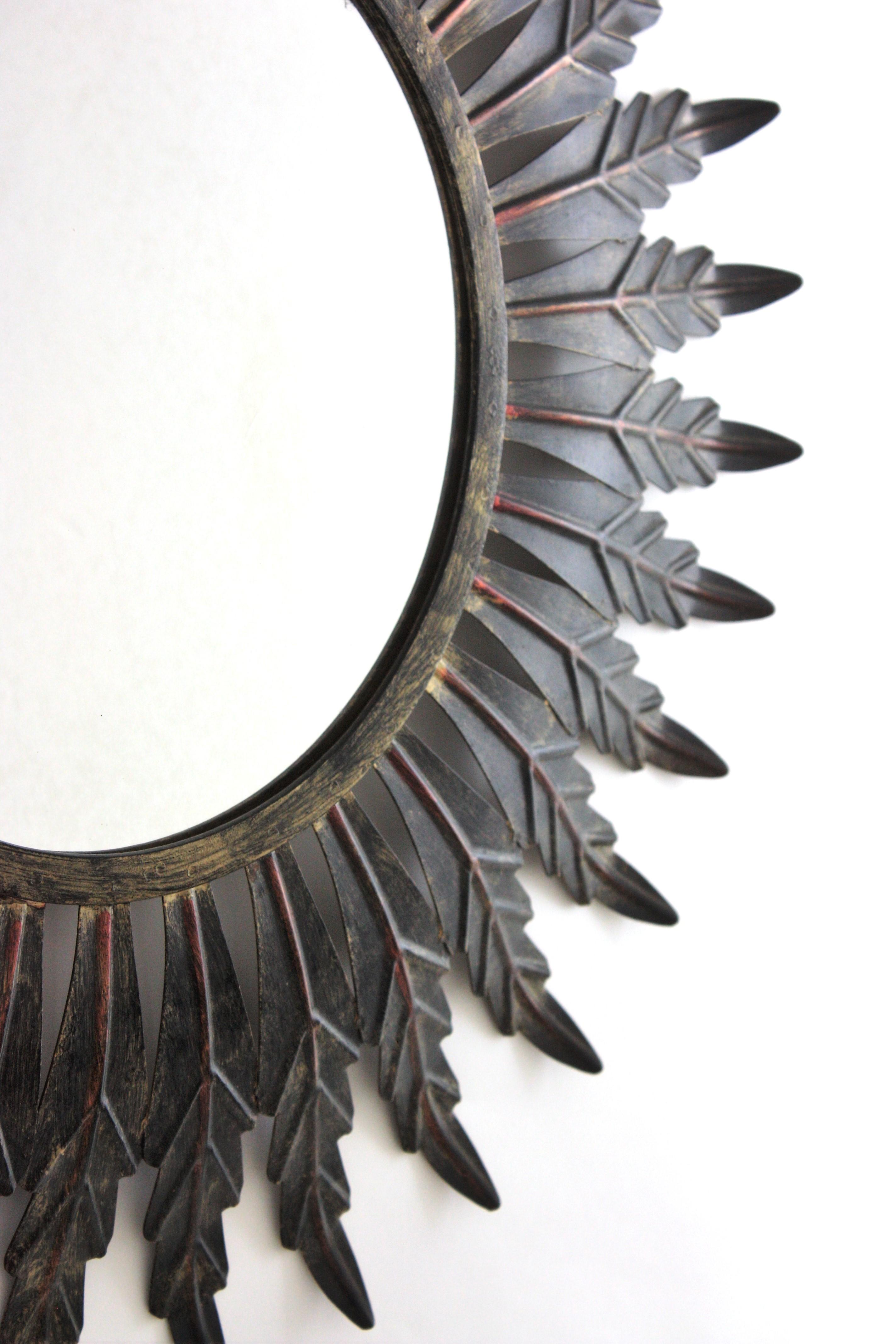 Sunburst Mirror in Black Patinated Metal, Spain 1960 In Good Condition For Sale In Barcelona, ES