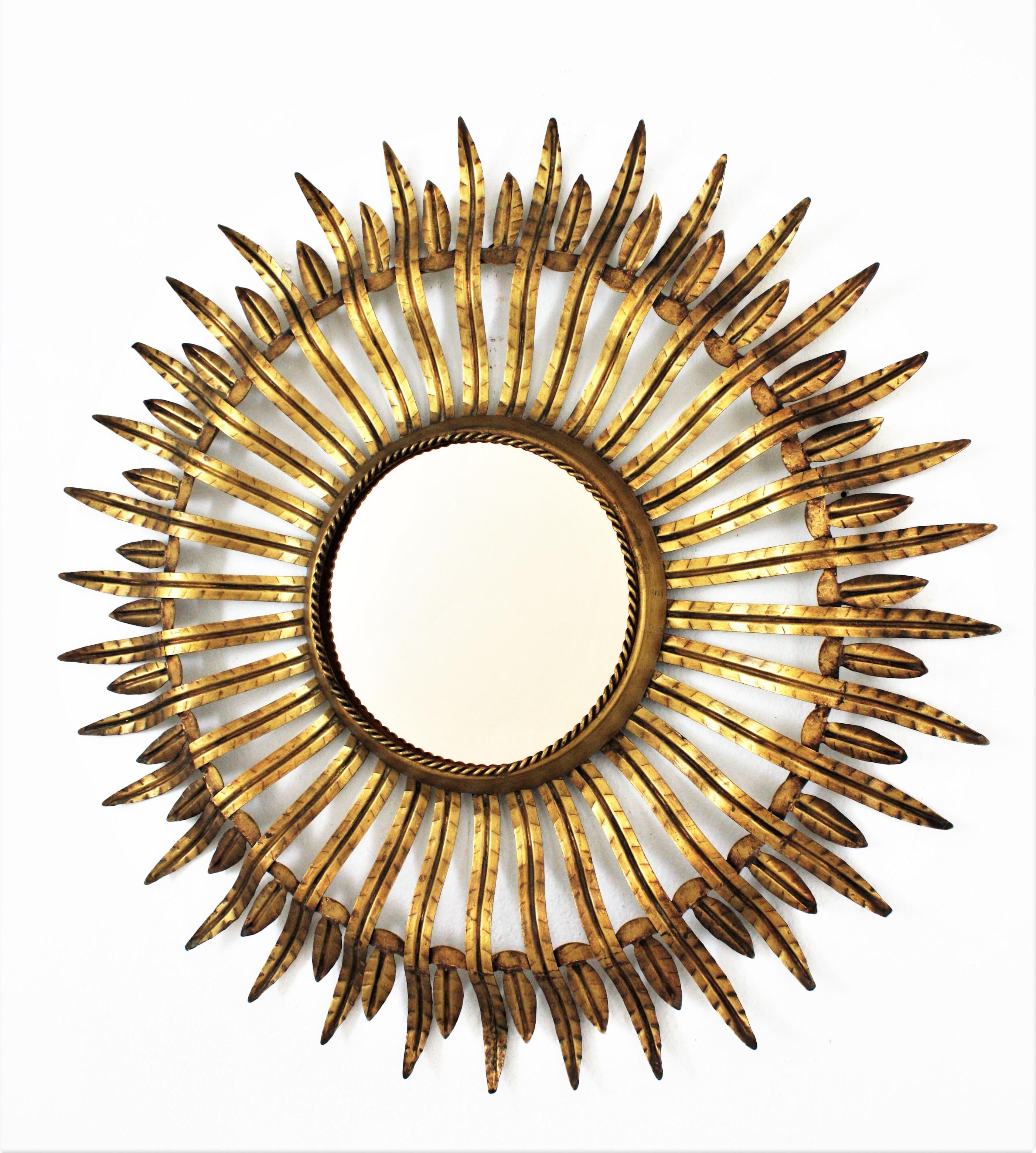 Sunburst Mirror in Gilt Iron, 1960s For Sale 1