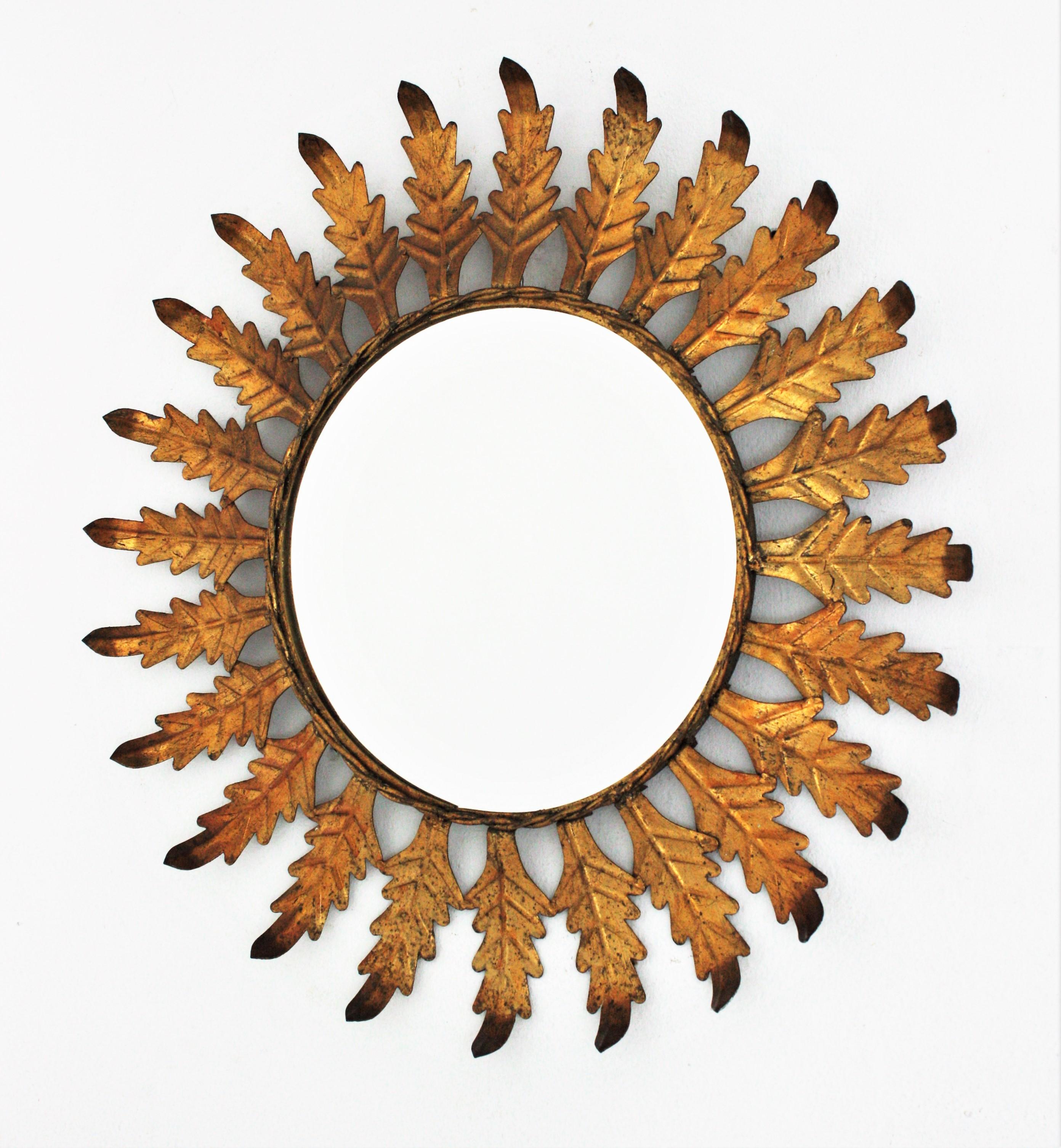 Spanish Sunburst Mirror in Gilt Metal, 1960s For Sale 1