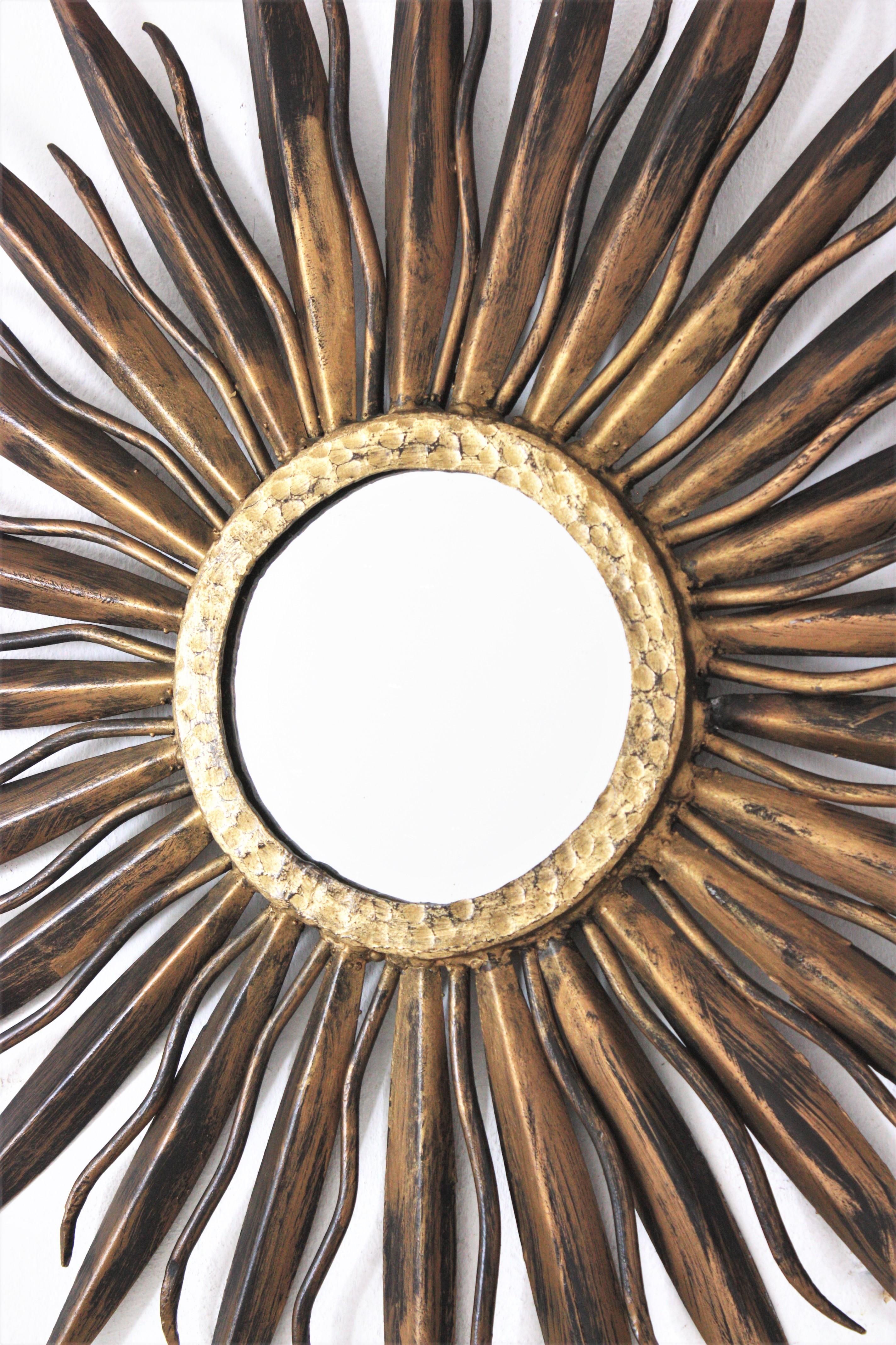 Sunburst Mirror in Gilt Wrought Iron, 1940s For Sale 3