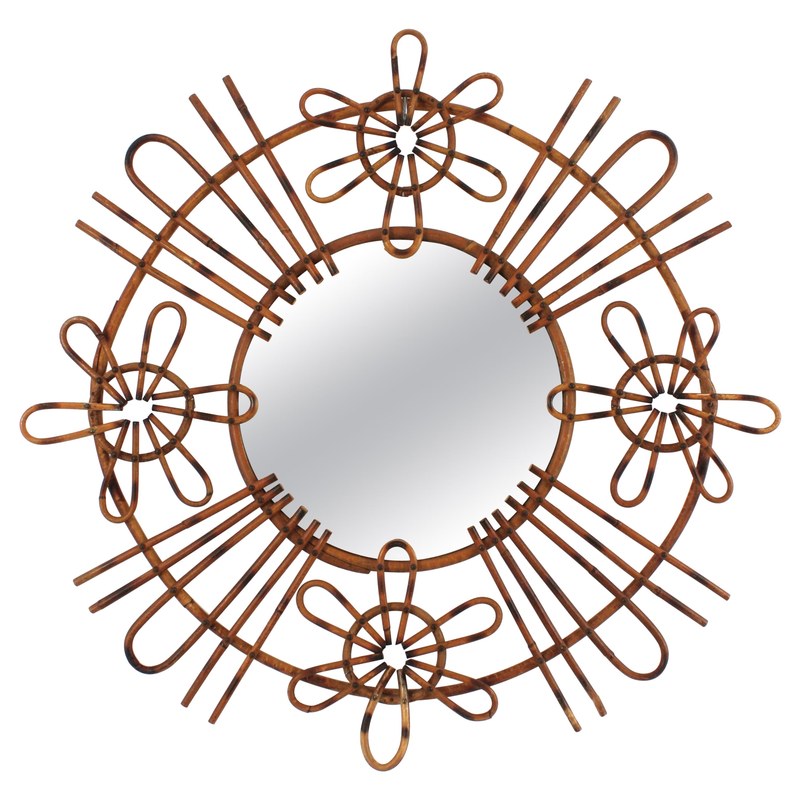 Sunburst-Spiegel aus Rattan mit floralem Muster, Französische Riviera, 1950er Jahre im Angebot