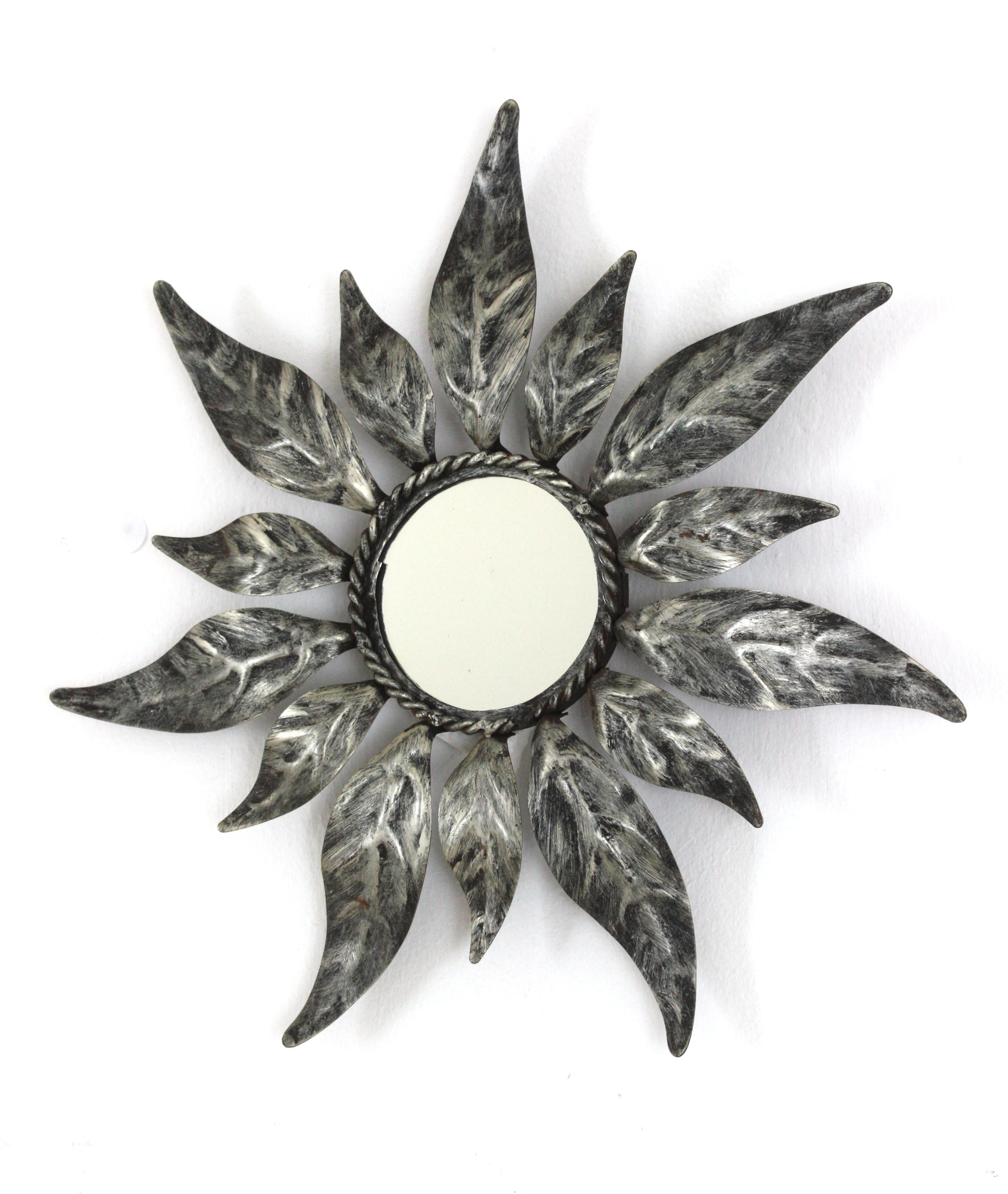 Sunburst Mirror in Silvered Iron, Small Scale, Mid-Century Modern  For Sale 1