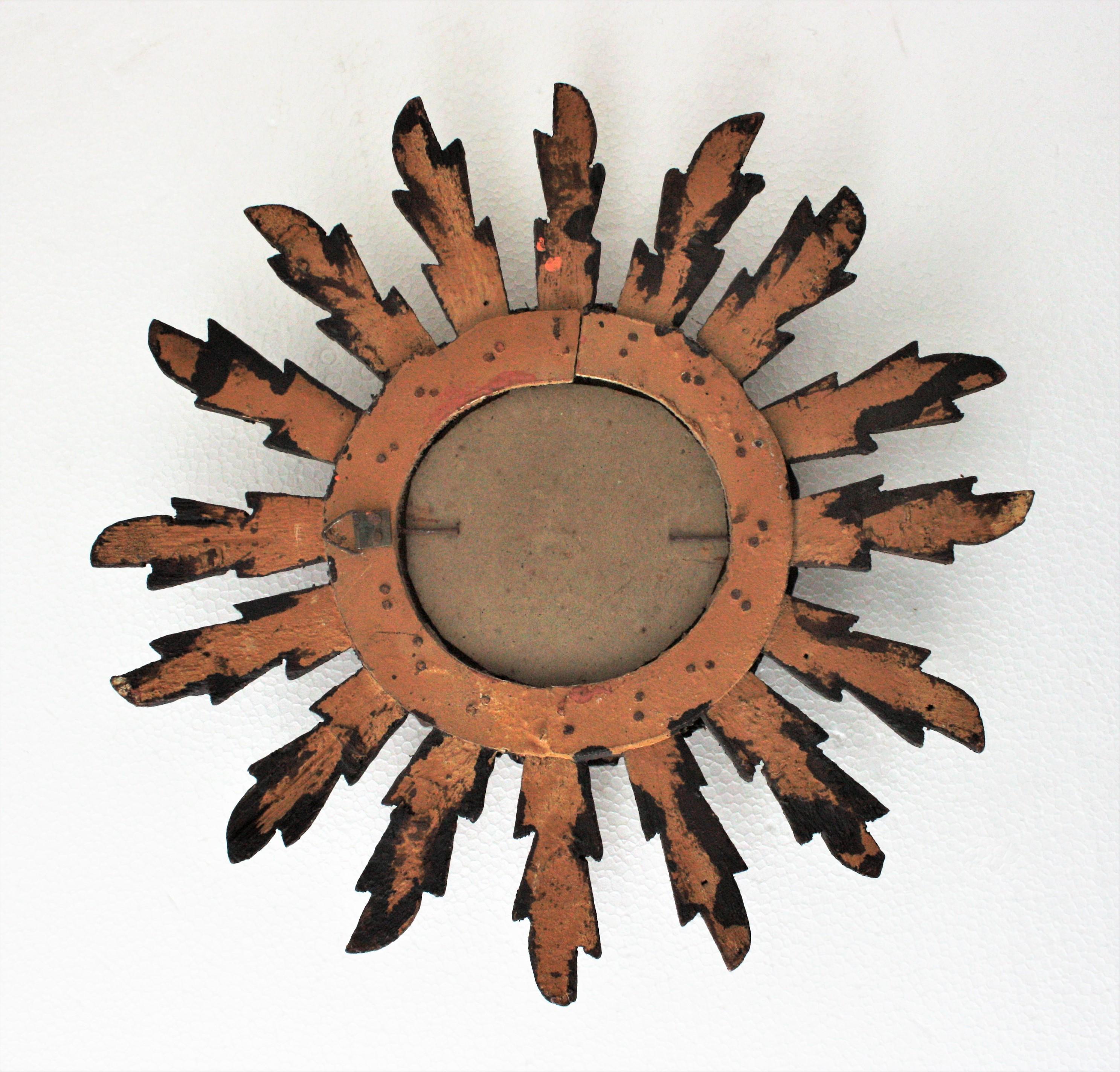 Giltwood Sunburst Mirror in Small Scale, Baroque Style