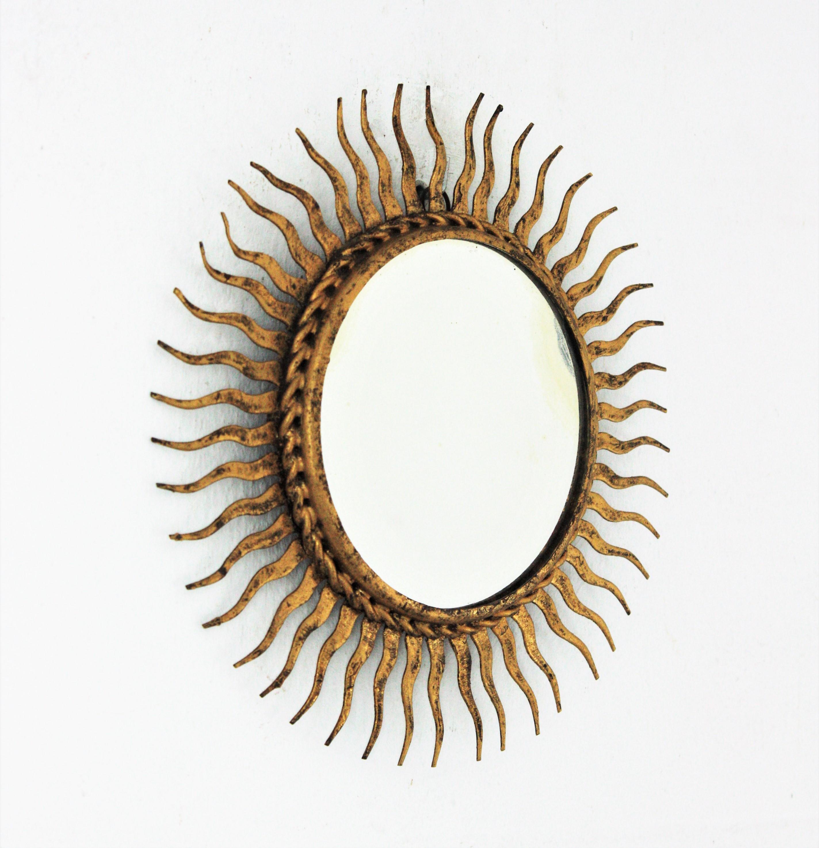 Mid-Century Modern Sunburst Mirror in Gilt Wrought Iron, Small Scale For Sale
