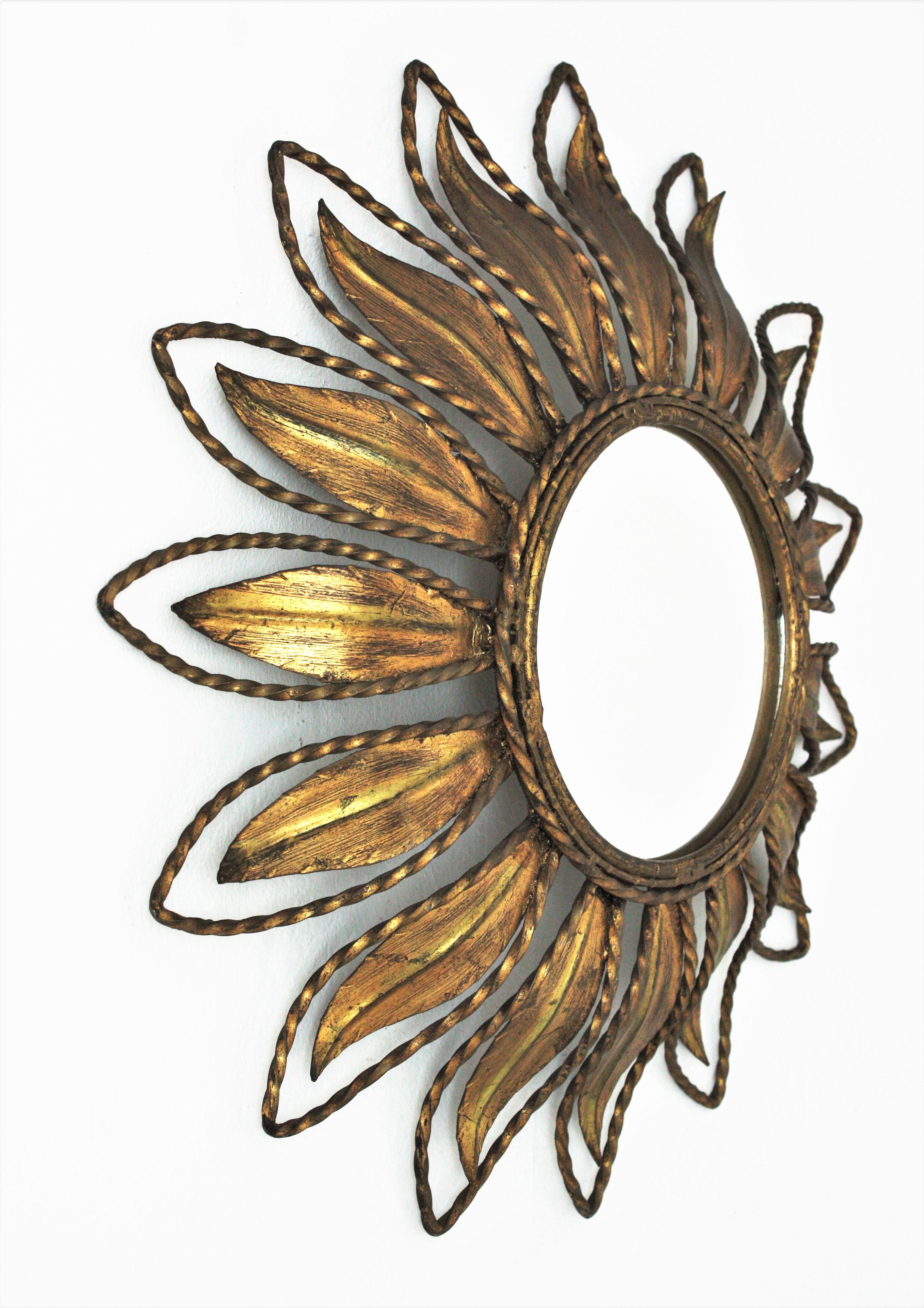 20th Century Spanish Mid-Century Modern Sunburst Mirror in Gilt Metal For Sale