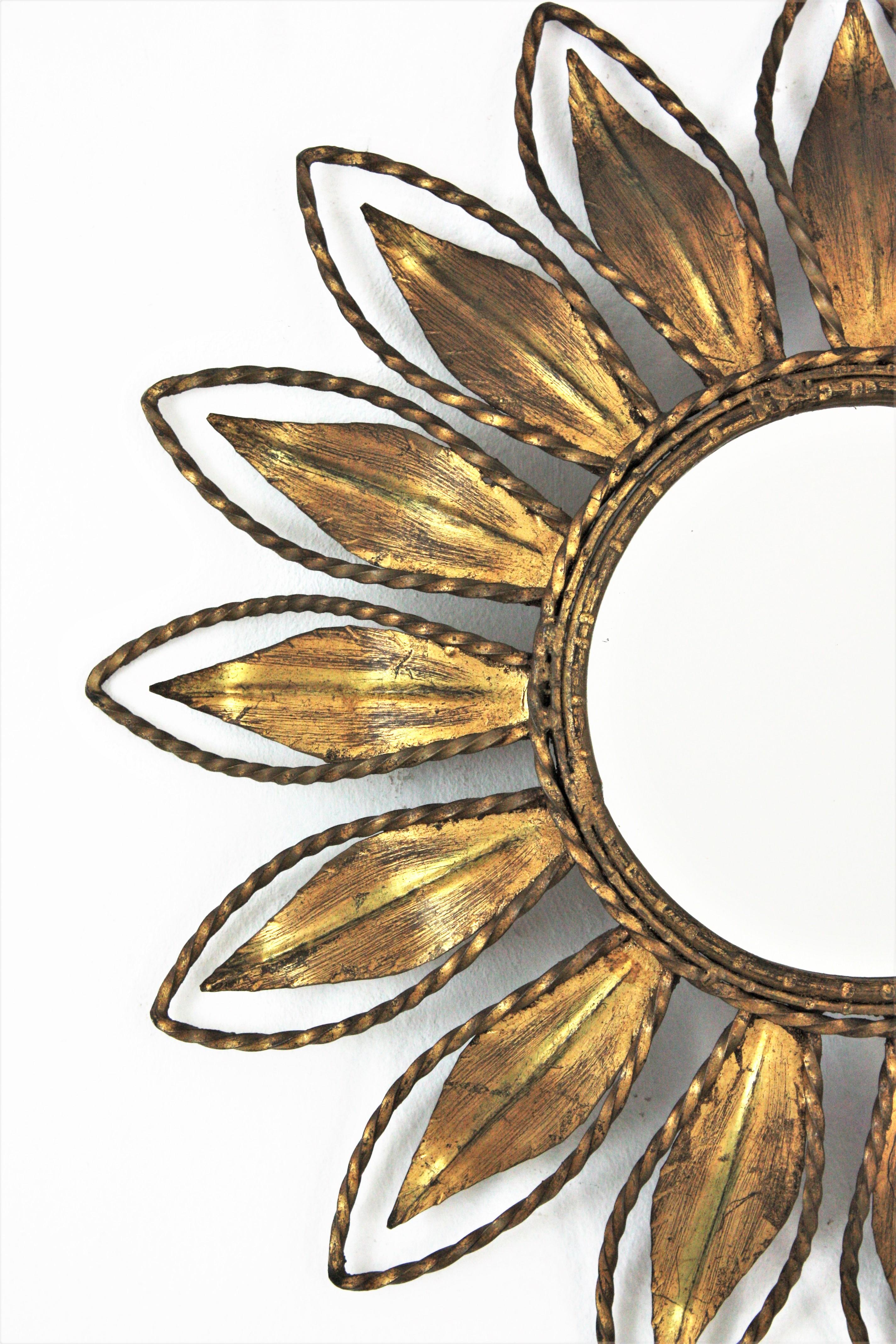 Spanish Mid-Century Modern Sunburst Mirror in Gilt Metal For Sale 1