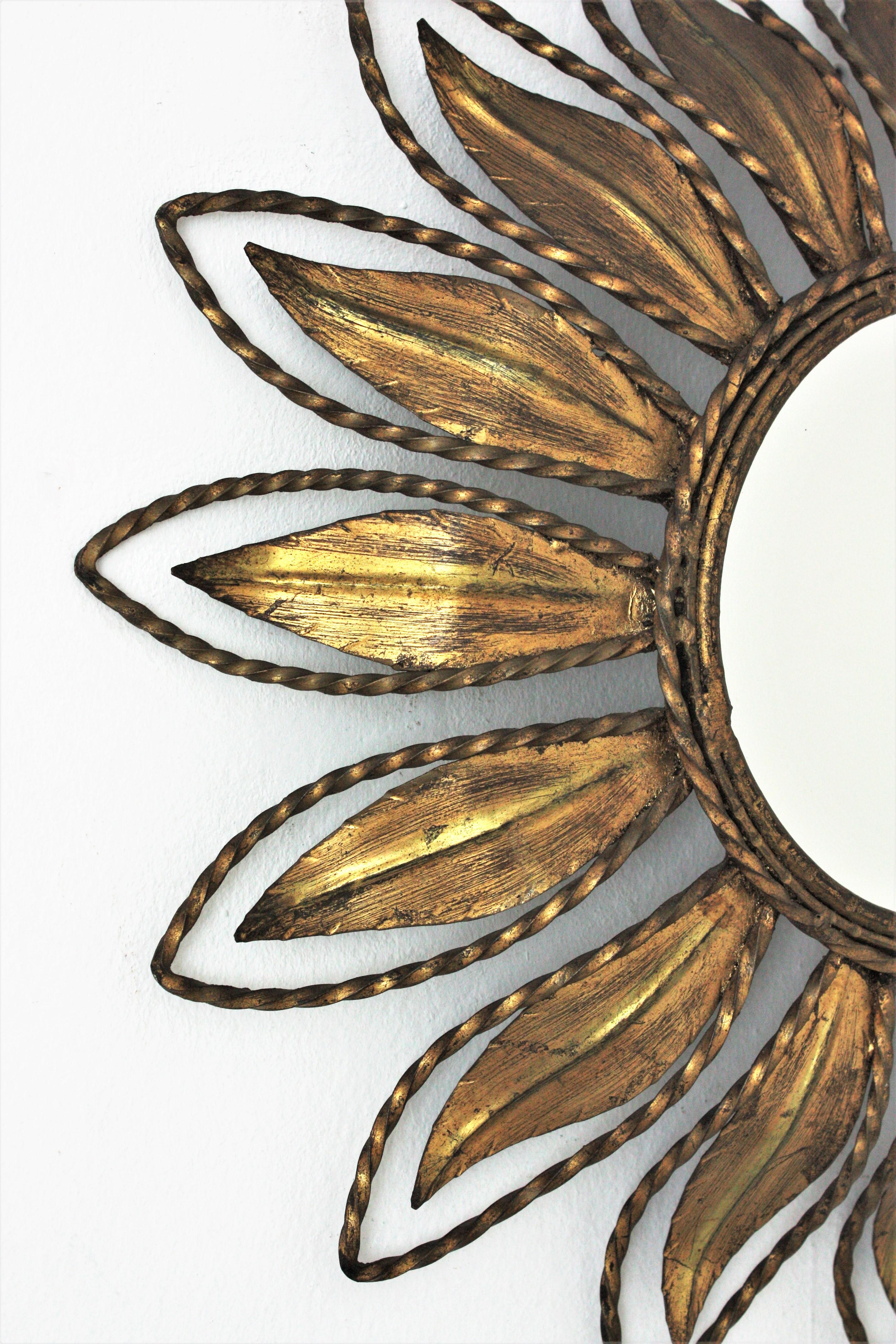 Spanish Mid-Century Modern Sunburst Mirror in Gilt Metal For Sale 3