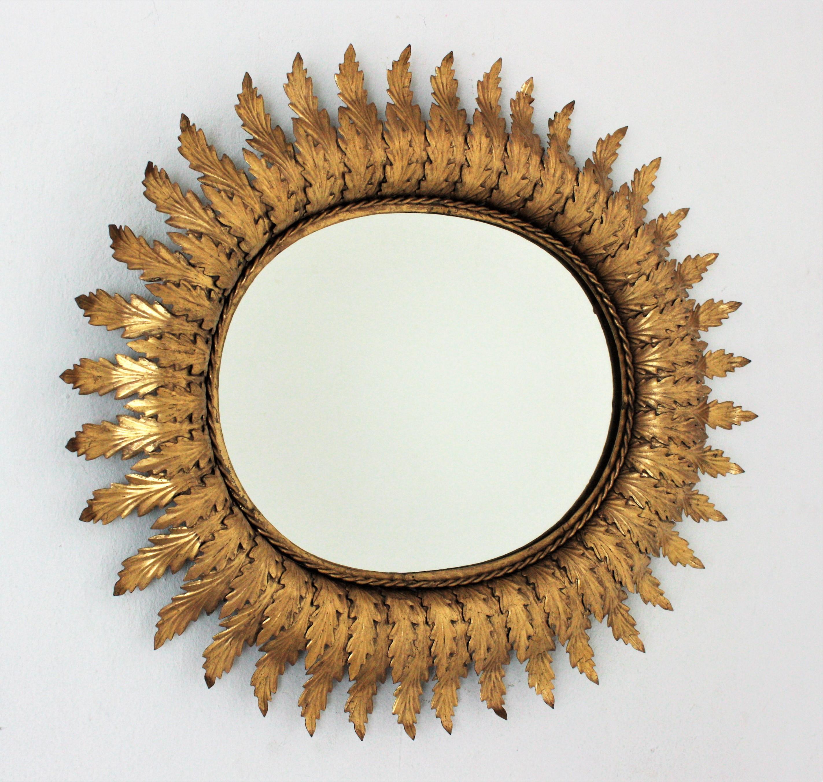 Sunburst Oval Mirror in Gilt Metal, 1950s For Sale 2