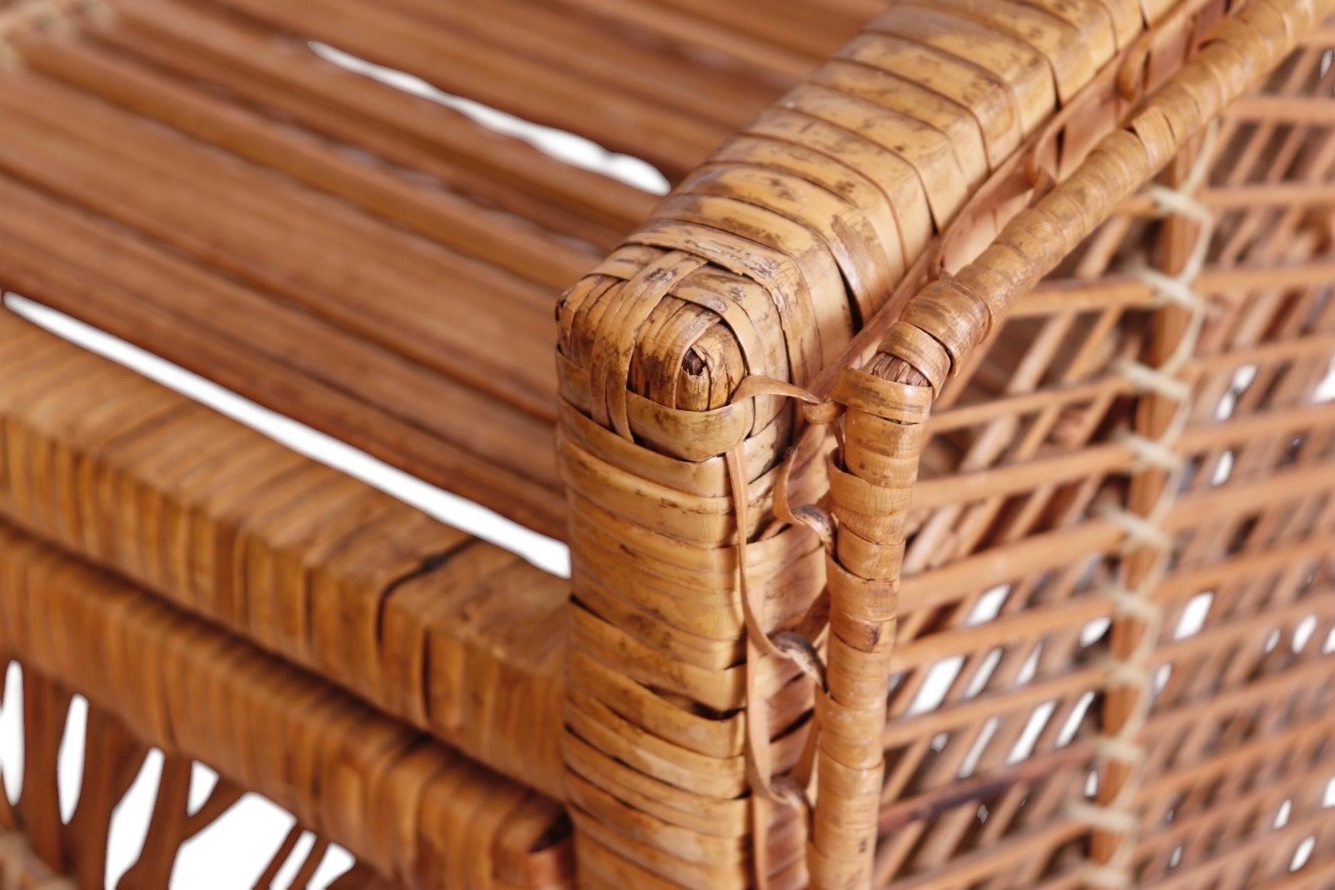 Sunburst Rattan Bar Cabinet In Good Condition For Sale In Bradenton, FL