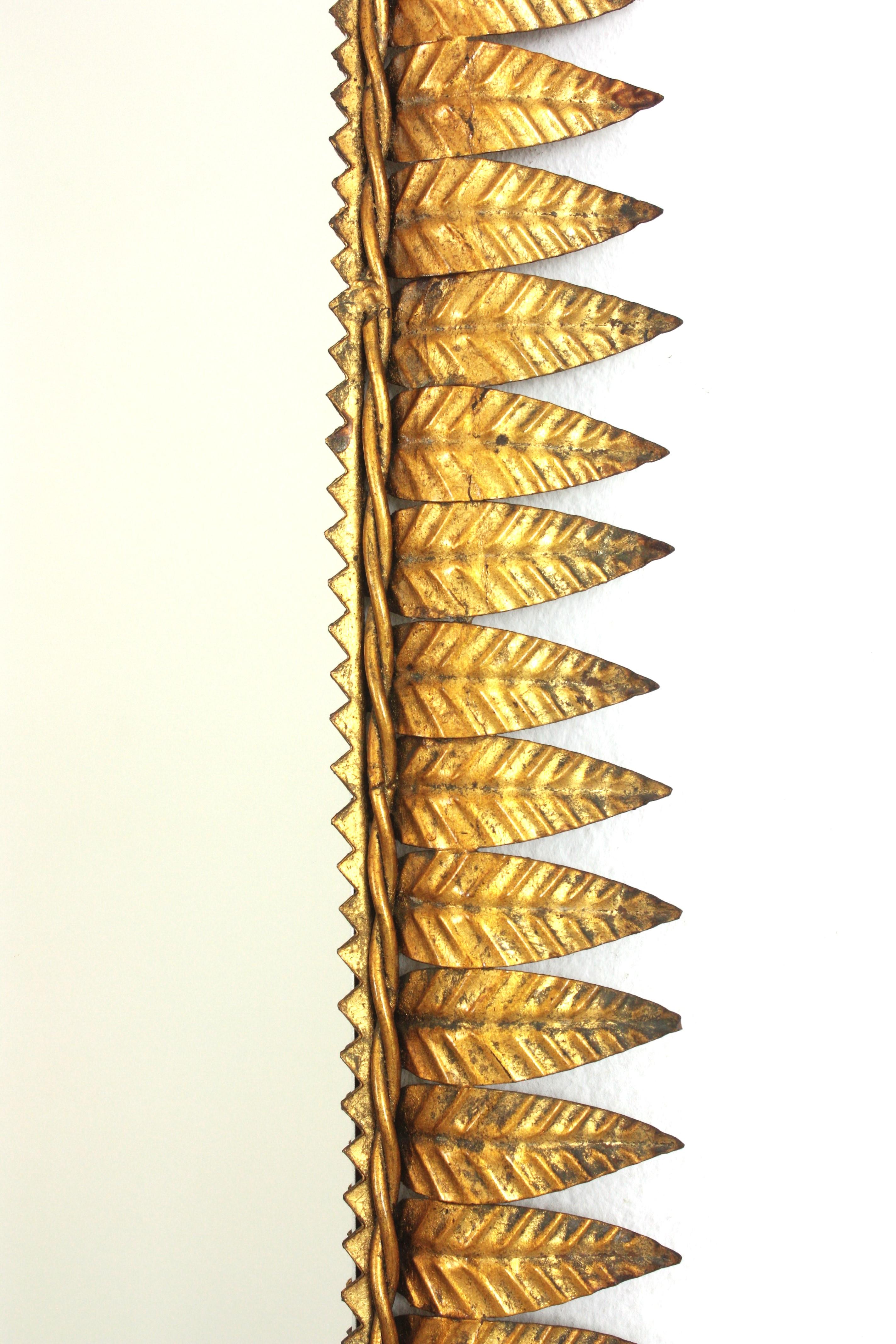 Sunburst Rectangular Mirror in Gilt Iron, Hollywood Regency For Sale 3