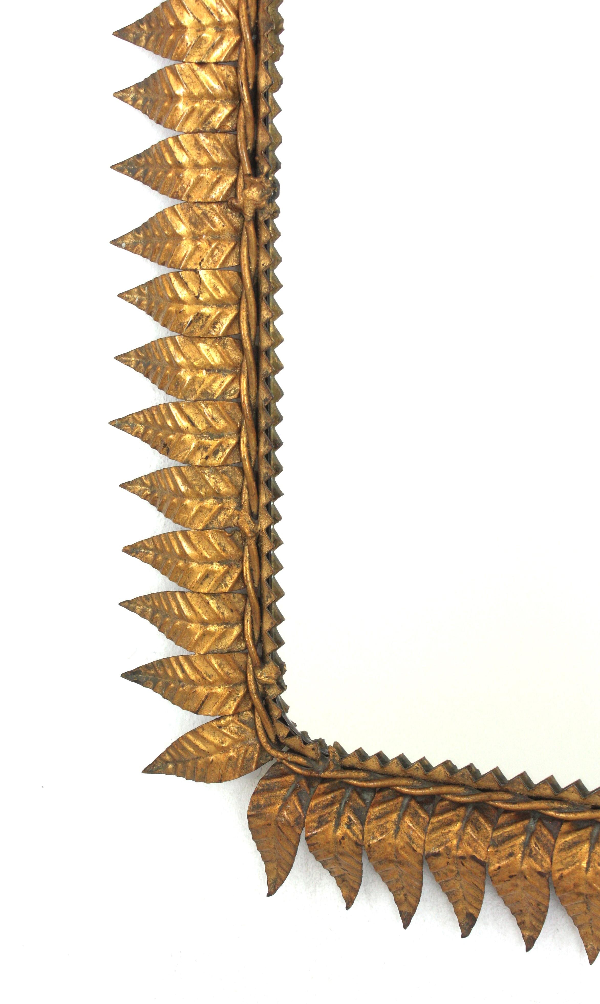 Sunburst Rectangular Mirror in Gilt Iron, Hollywood Regency For Sale 4