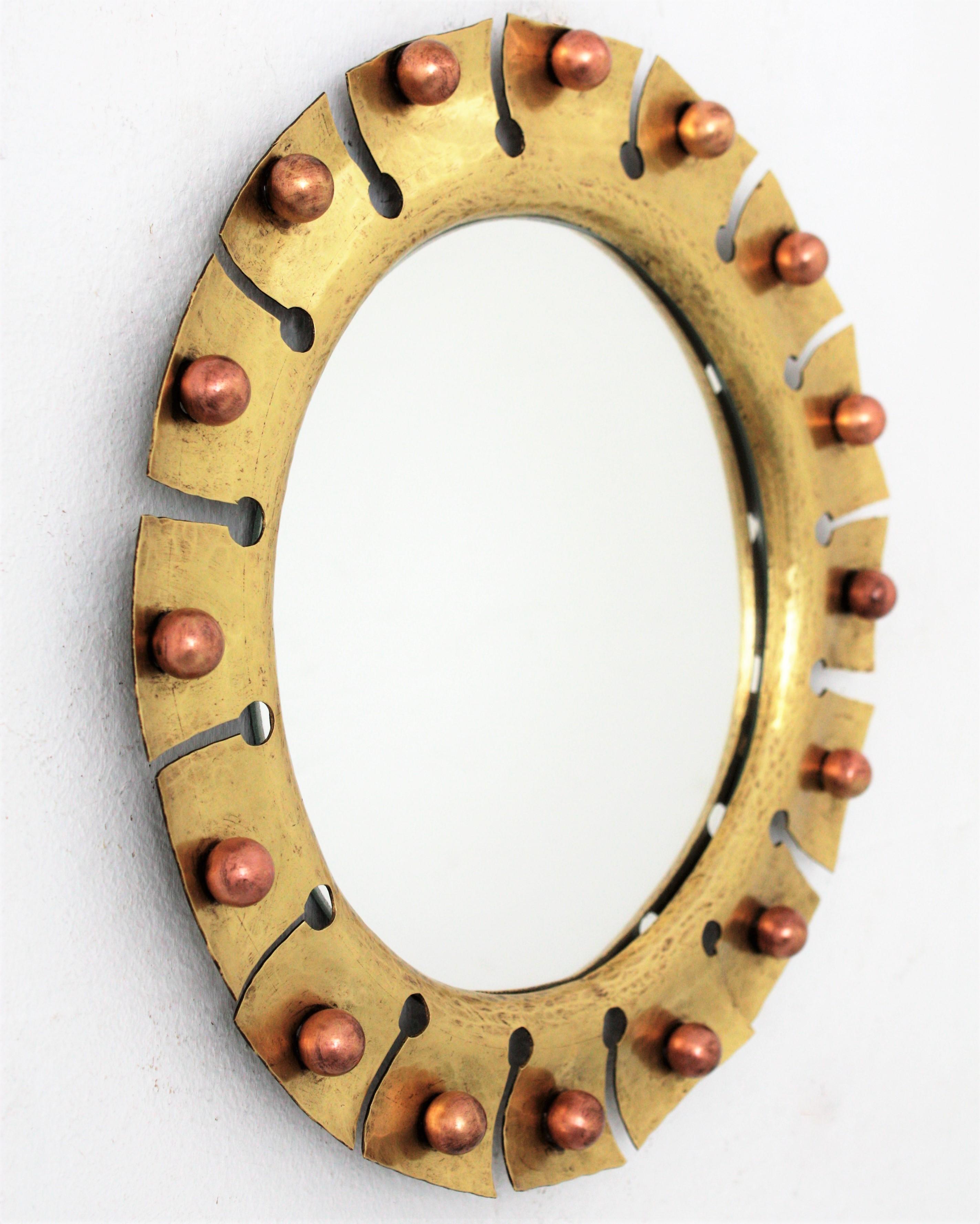 20th Century Sunburst Round Mirror in Brass with Copper Balls Accents For Sale