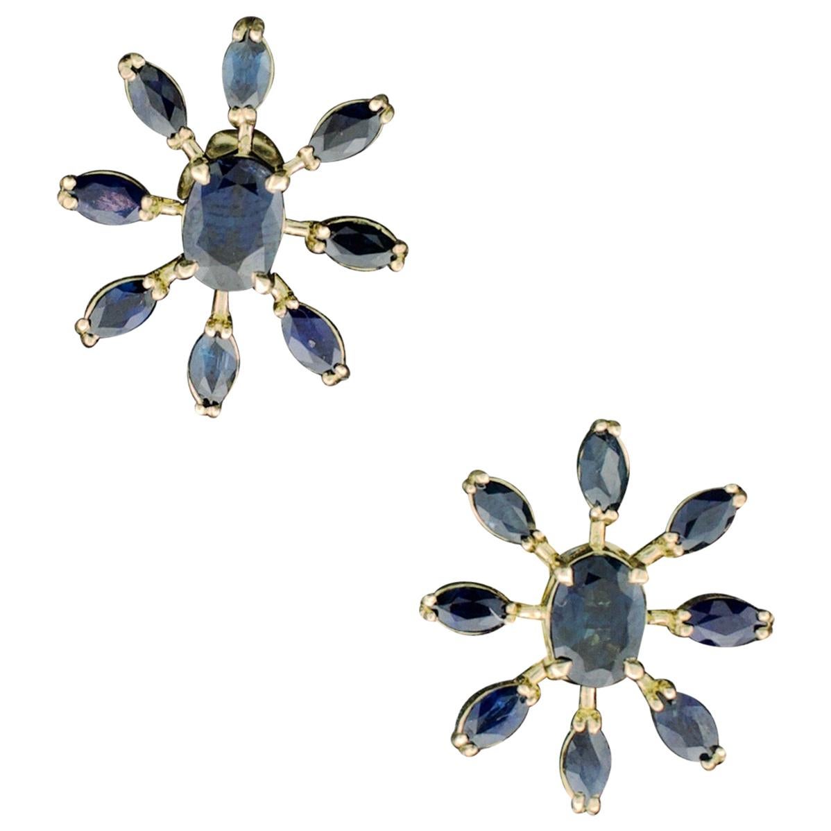 Sunburst Sapphire Earrings in 18 Karat Yellow Gold For Sale