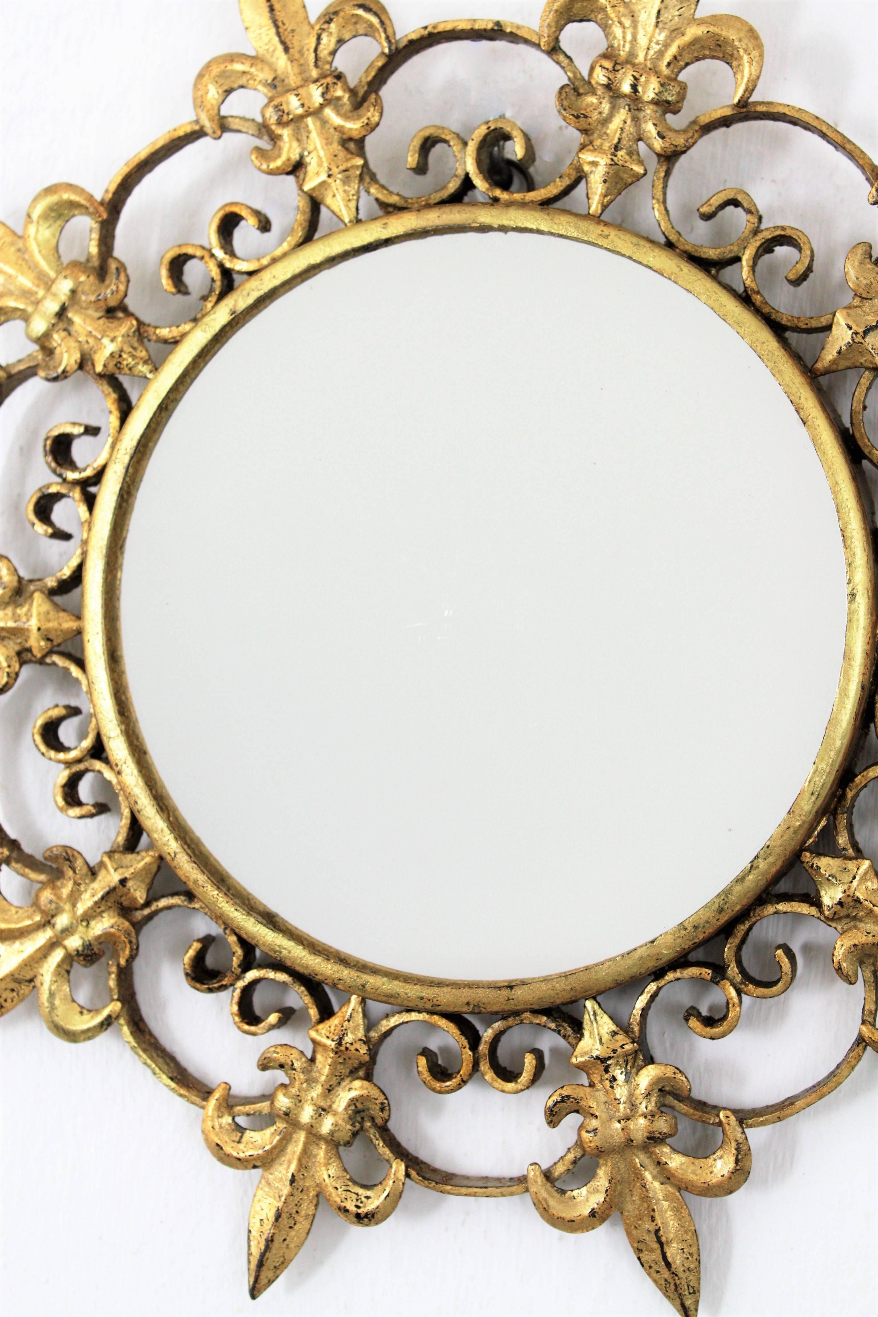 Mid-Century Modern Gilt Sunburst Mirror in Small Scale, Fleur de Lys Design For Sale