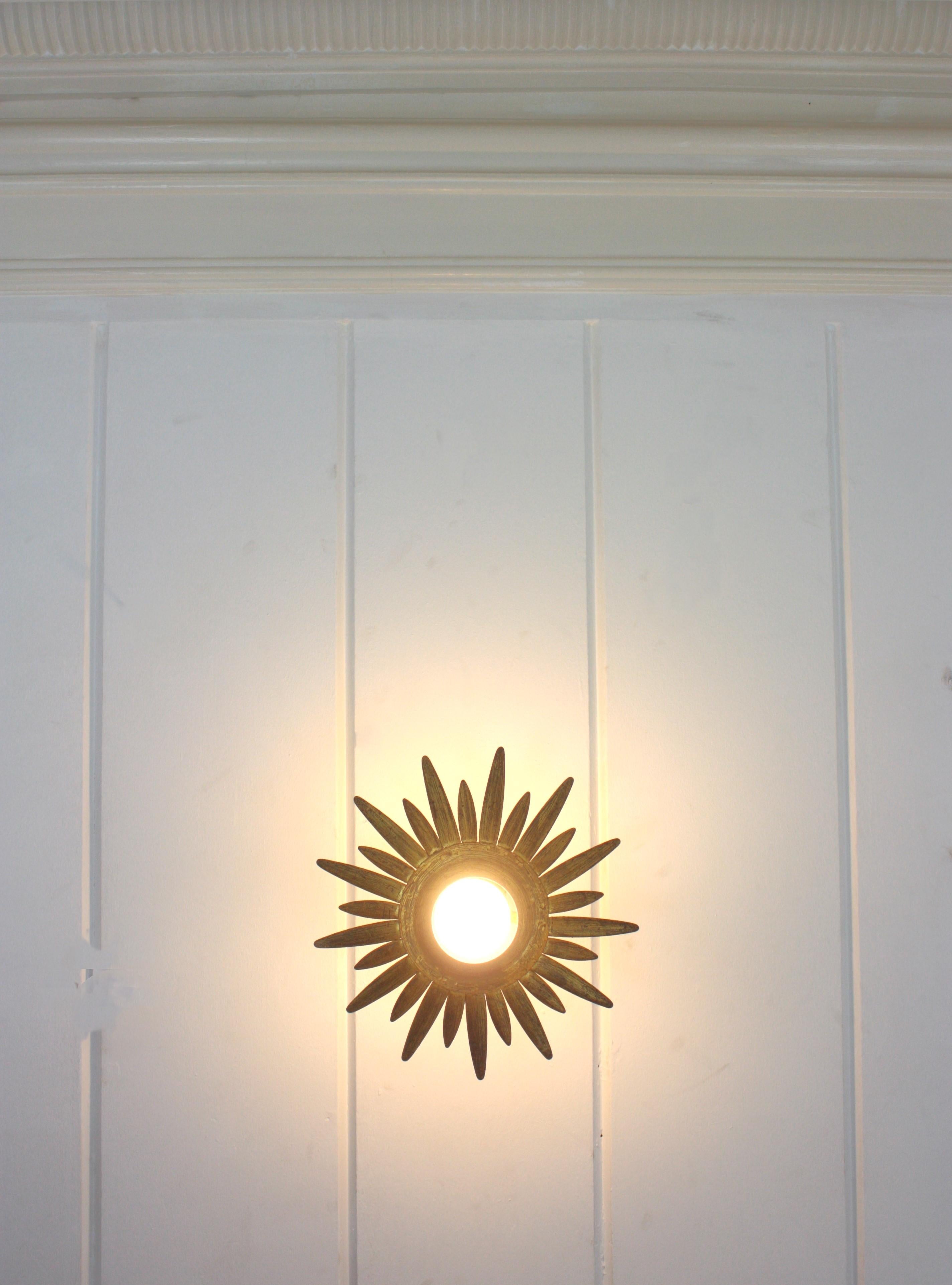 Sunburst Starburst Light Fixture in Gilt and Green Metal For Sale 12