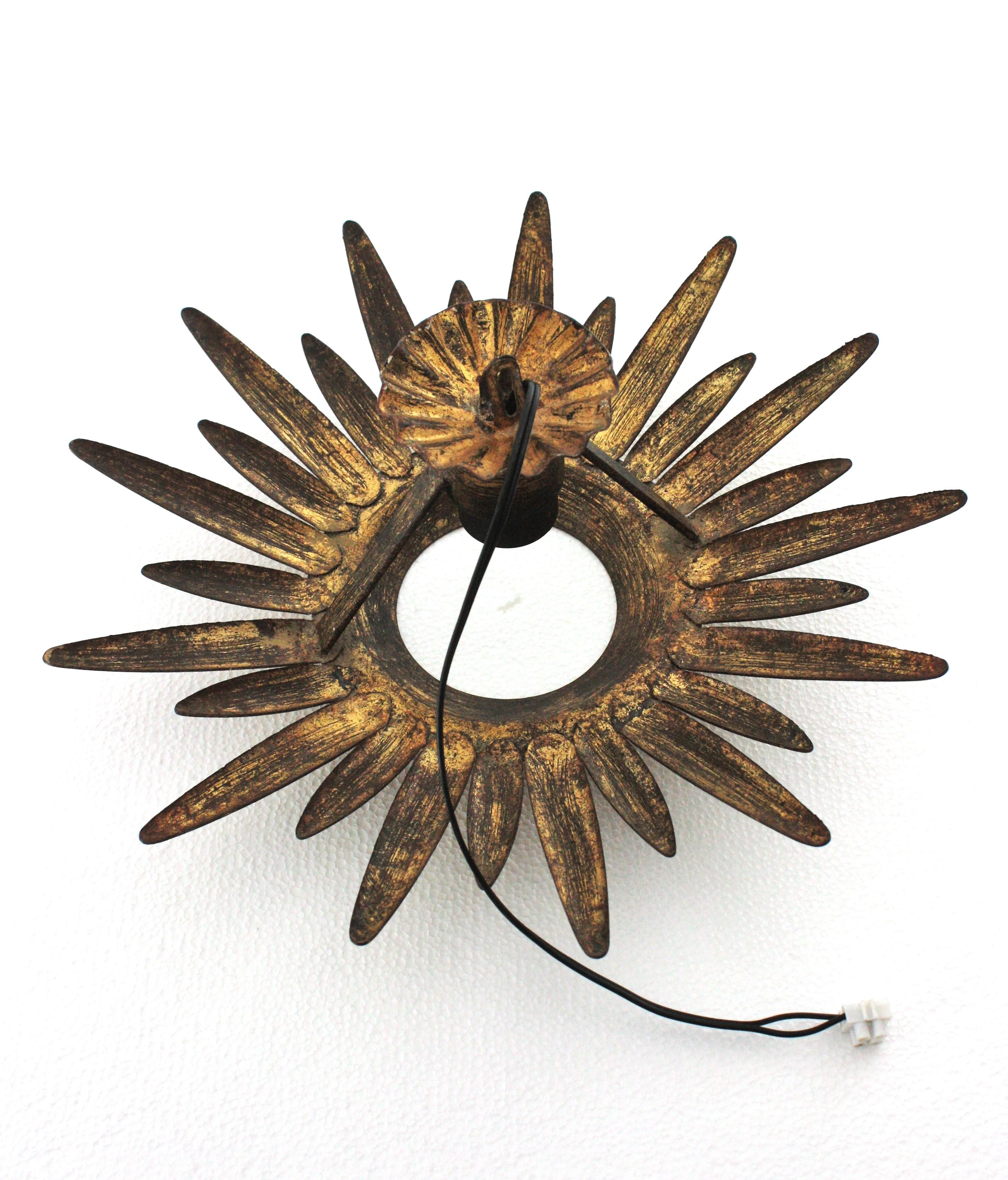 Sunburst Starburst Light Fixture in Gilt and Green Metal For Sale 14