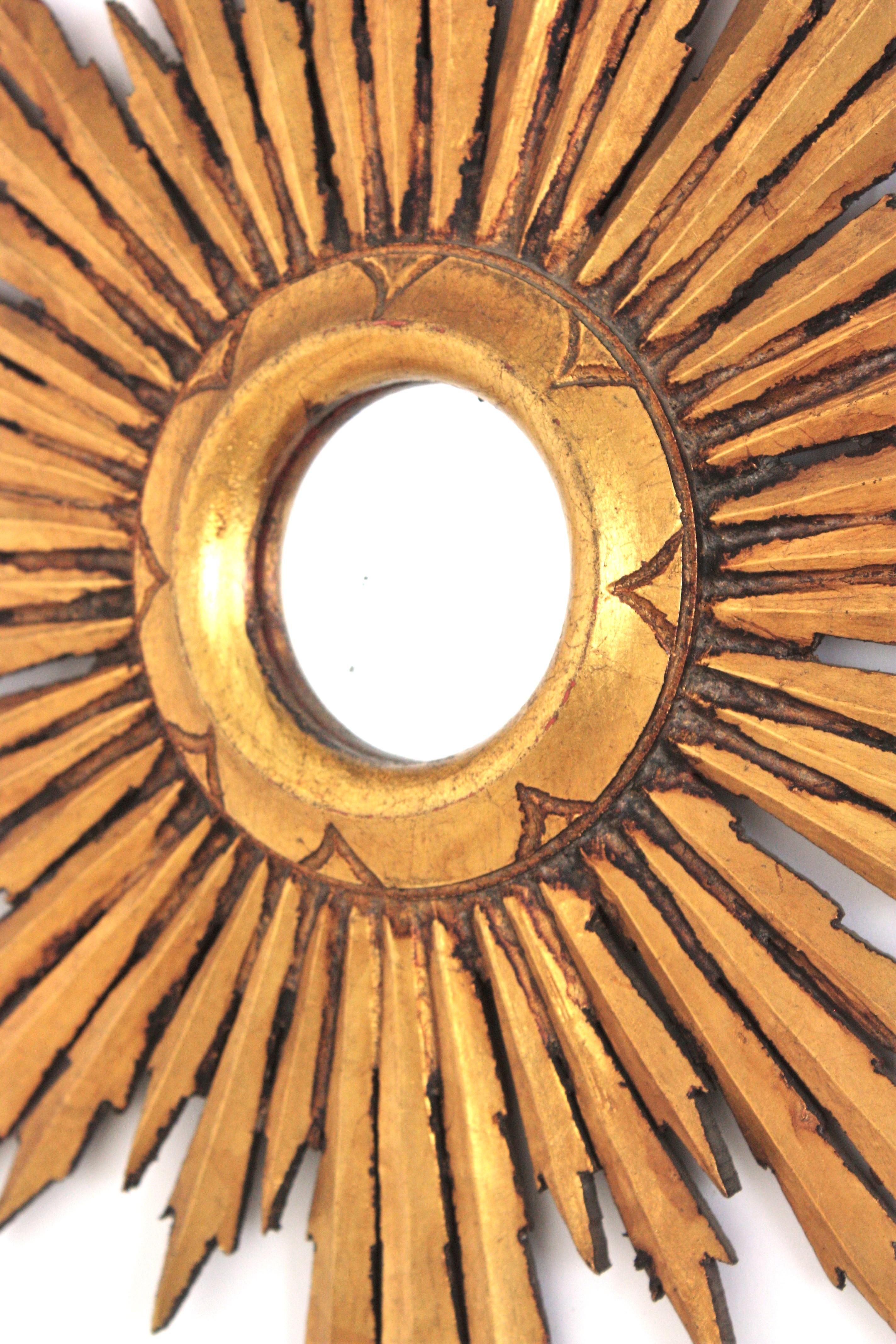 Sunburst Starburst Mirror in Giltwood, Small Scale, Spanish Baroque For Sale 7