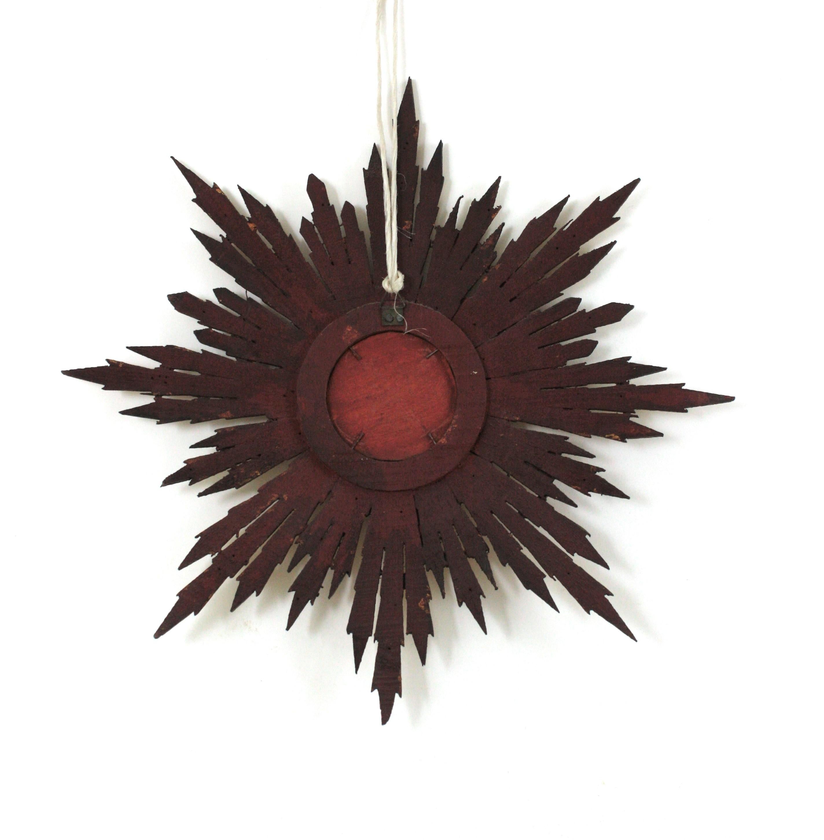 Sunburst Starburst Mirror in Giltwood, Small Scale, Spanish Baroque For Sale 10