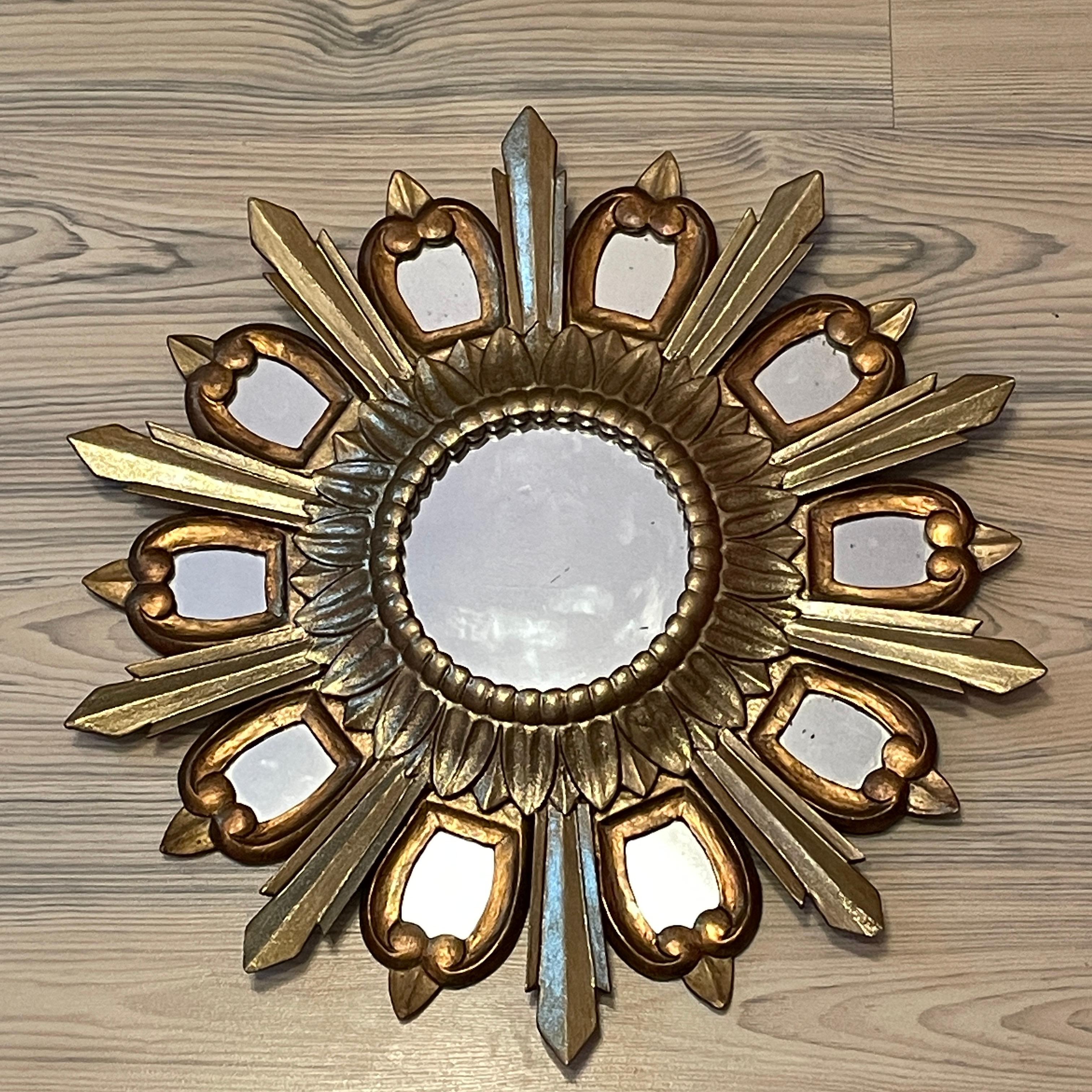 Sunburst Starburst gilded wood Mirror, Italy, circa 1950s For Sale 10