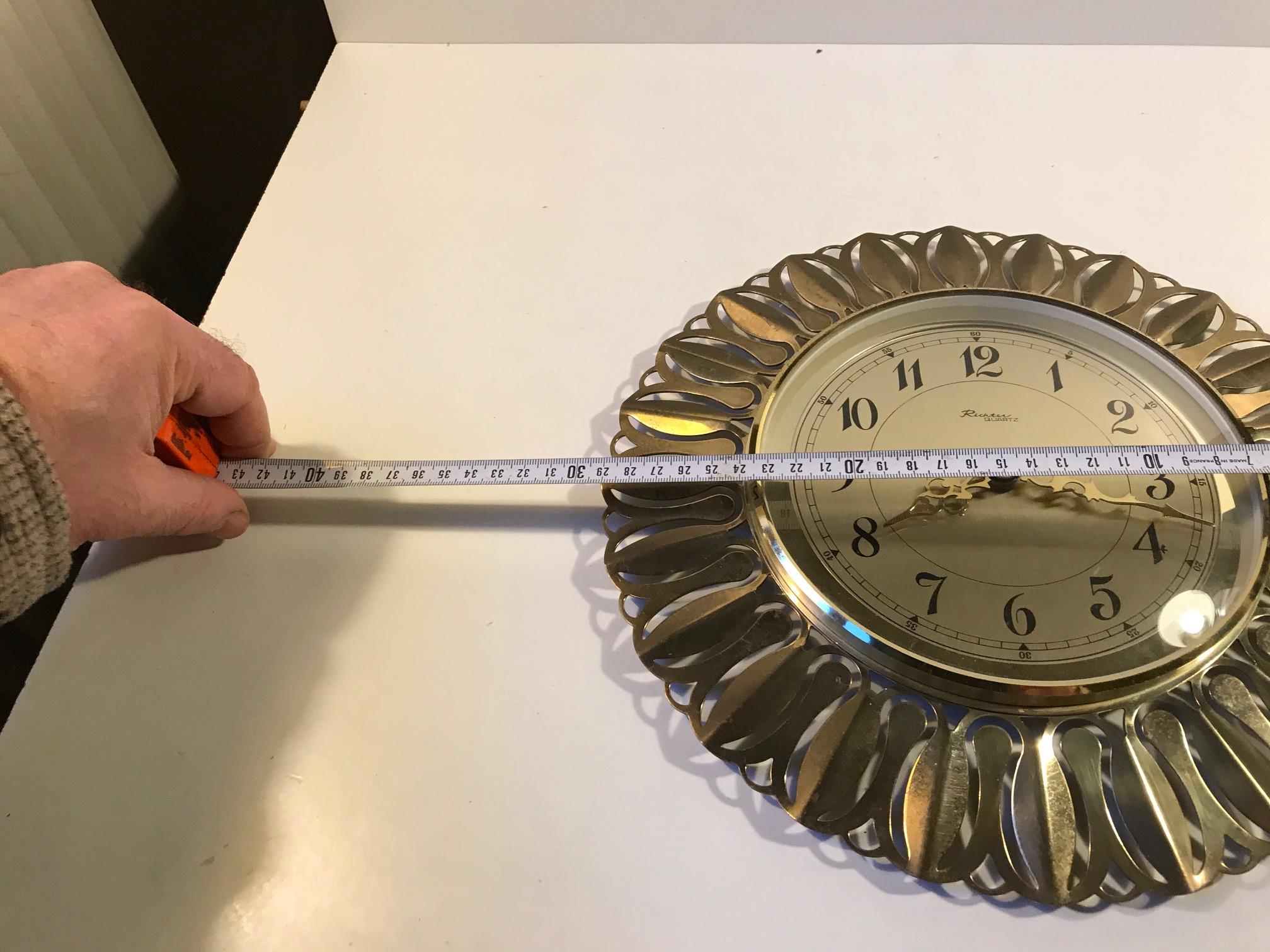 Sunburst Wall Clock in Brass by Richter, Germany, 1960s In Good Condition In Esbjerg, DK