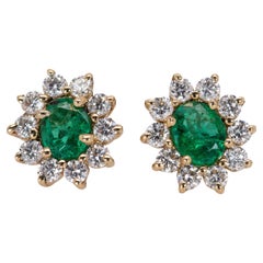 Orecchini con smeraldo dello Zambia e diamante Nature in oro 14K  OV 5x4mm