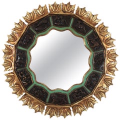 Miroir Zodiac ensoleillé avec cadre en bois doré et vert sculpté, années 1950