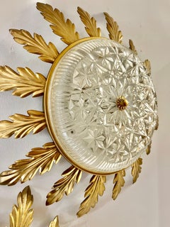 Sunbursts Wandleuchte aus Metall mit Kristallvergoldetem Gold, Spanien 1960er Jahre