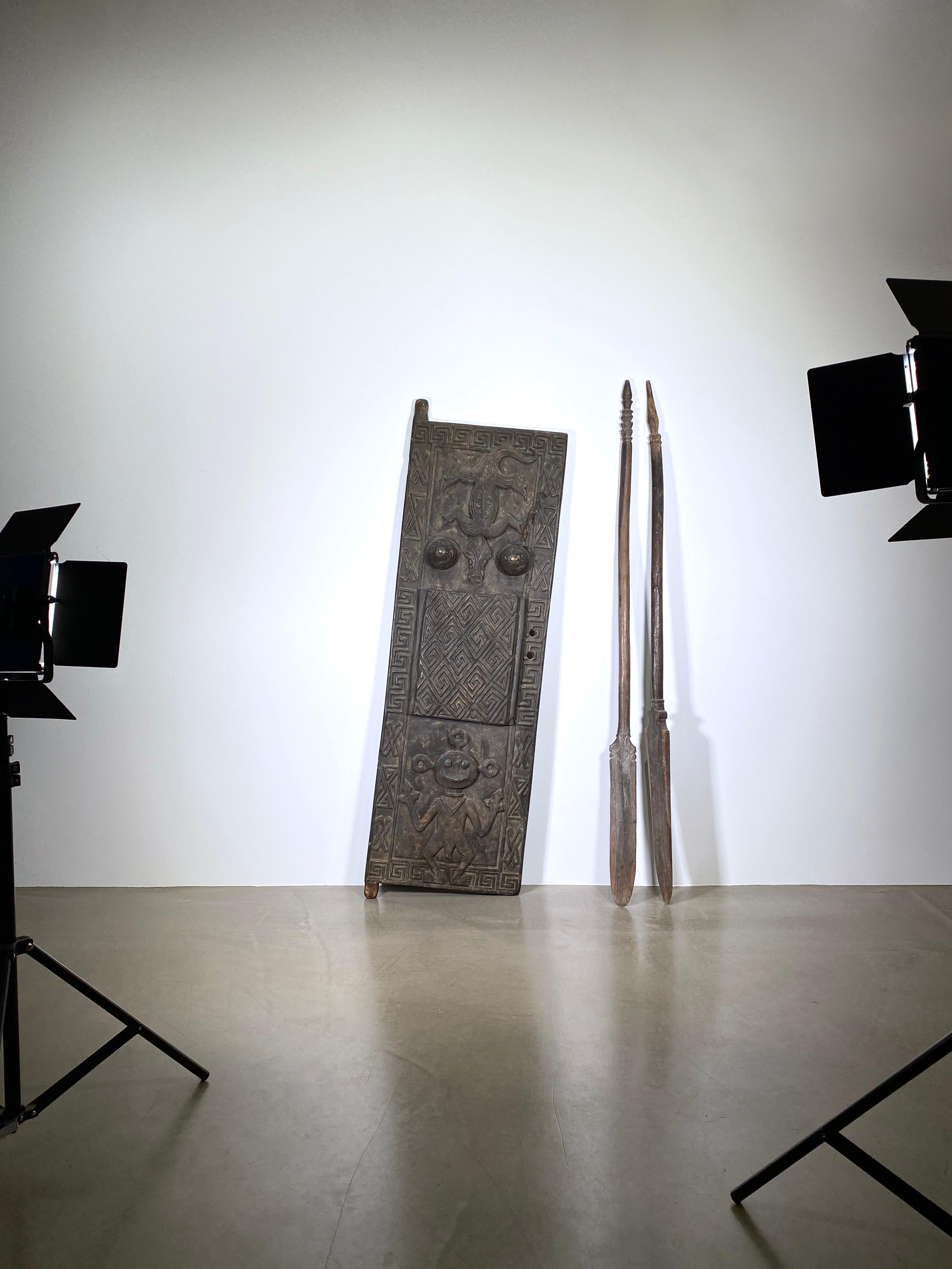Tribal Sunda Islands Sumbawa Sumba Tibor Iron Wood Shaman Dukun Guardian Door, Oceania For Sale