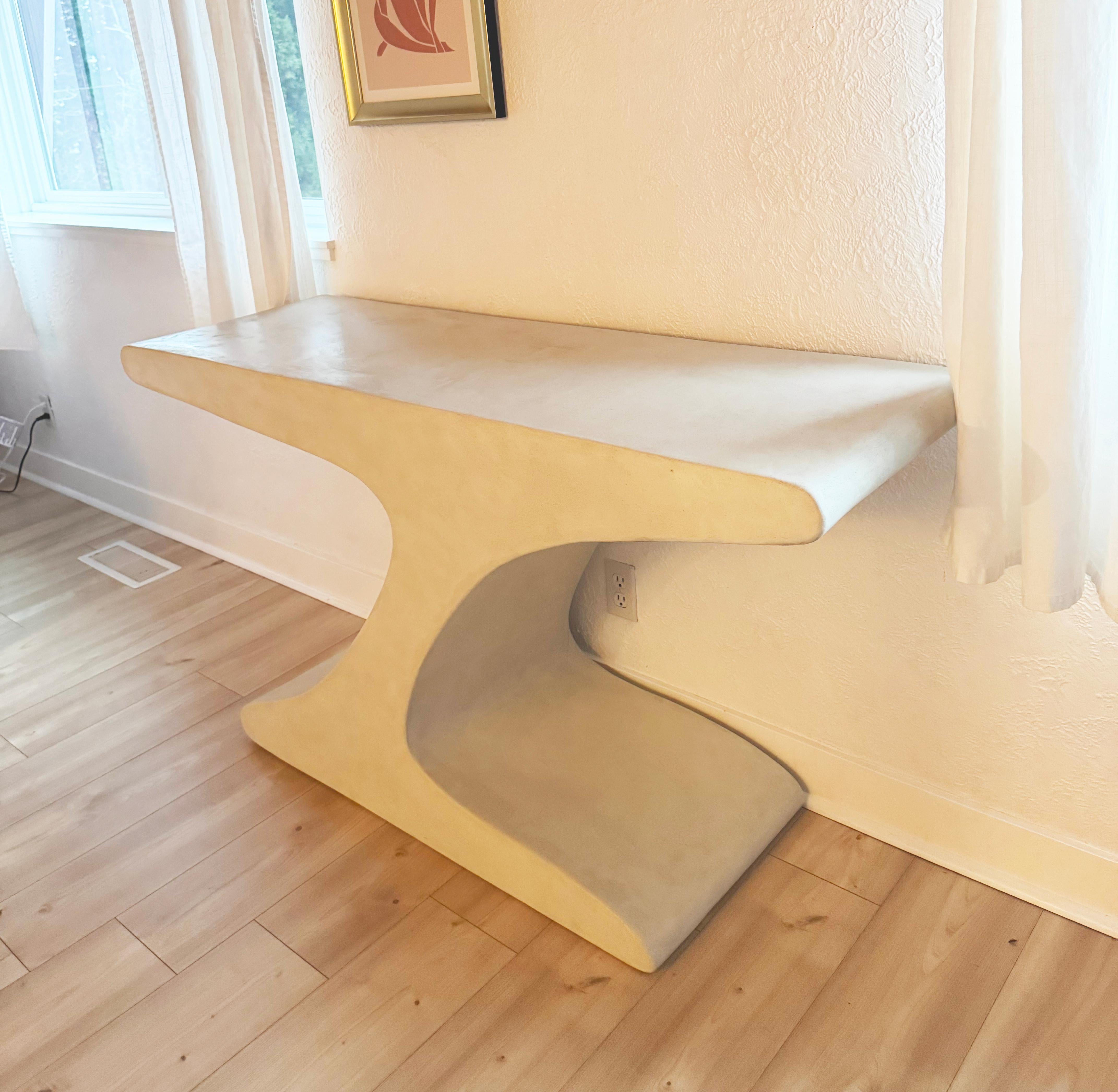 Sundar Console in Polished Concrete For Sale 3