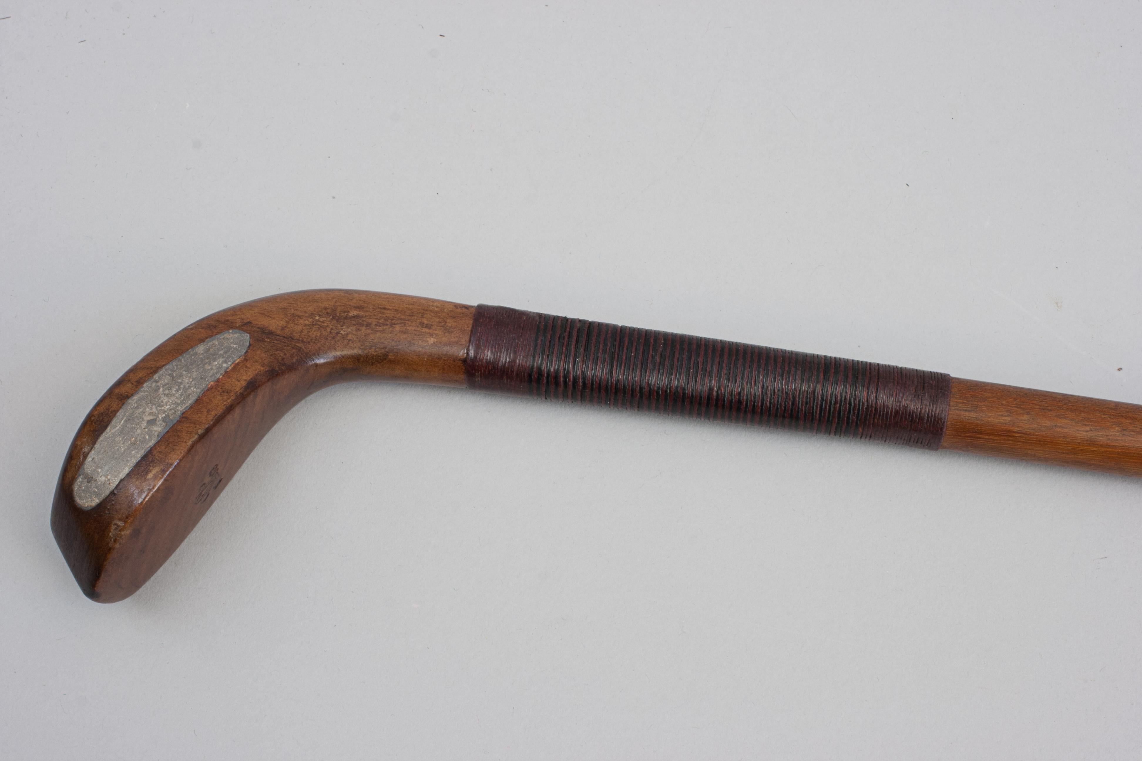 Sunday Club Golf Walking Stick 2