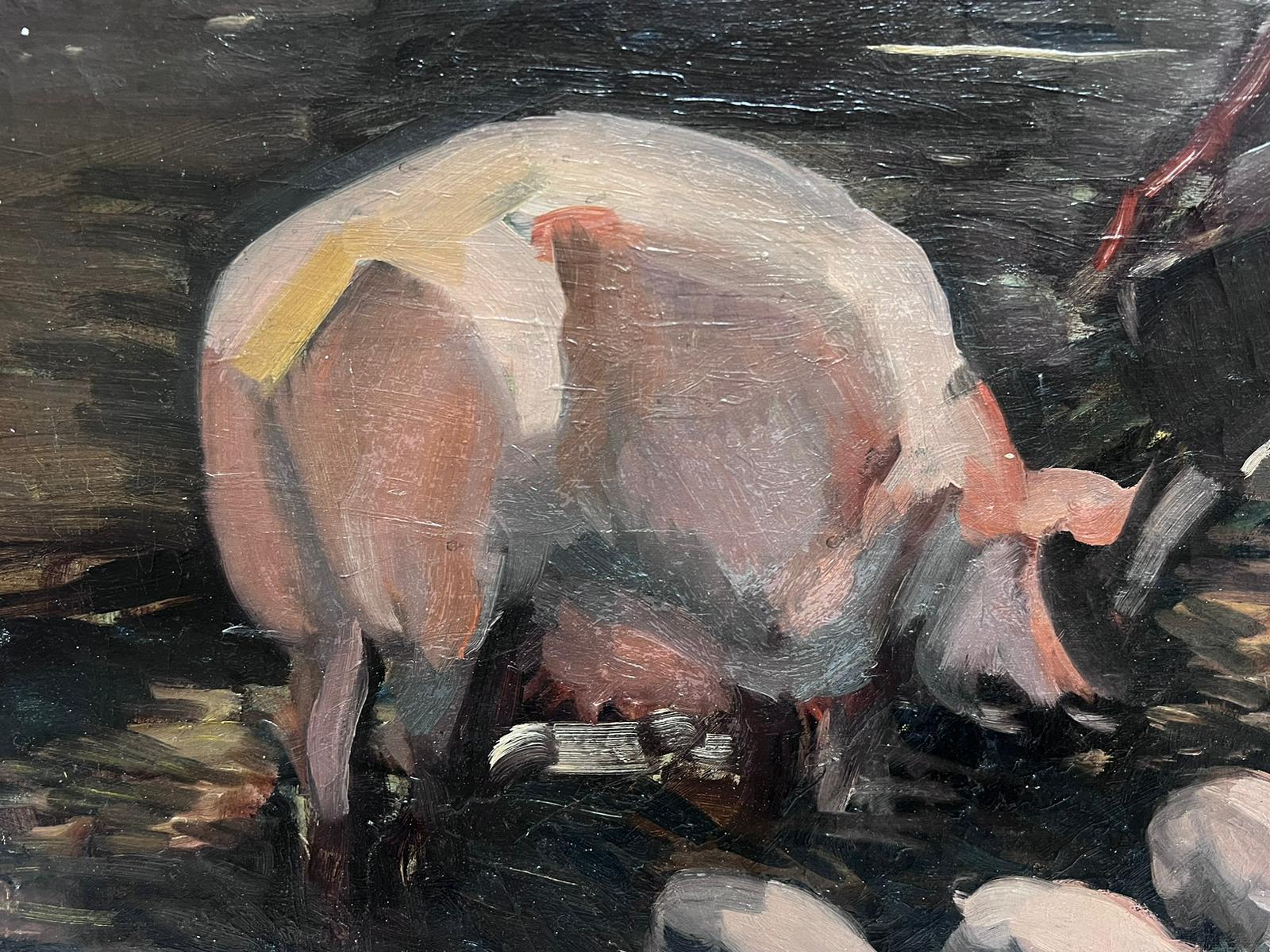 English Impressionist 1930 Pittura ad olio Contadino che nutre i maiali in Sty opera di grandi dimensioni - Figurative Painting Nero di Sunderland Rollinson