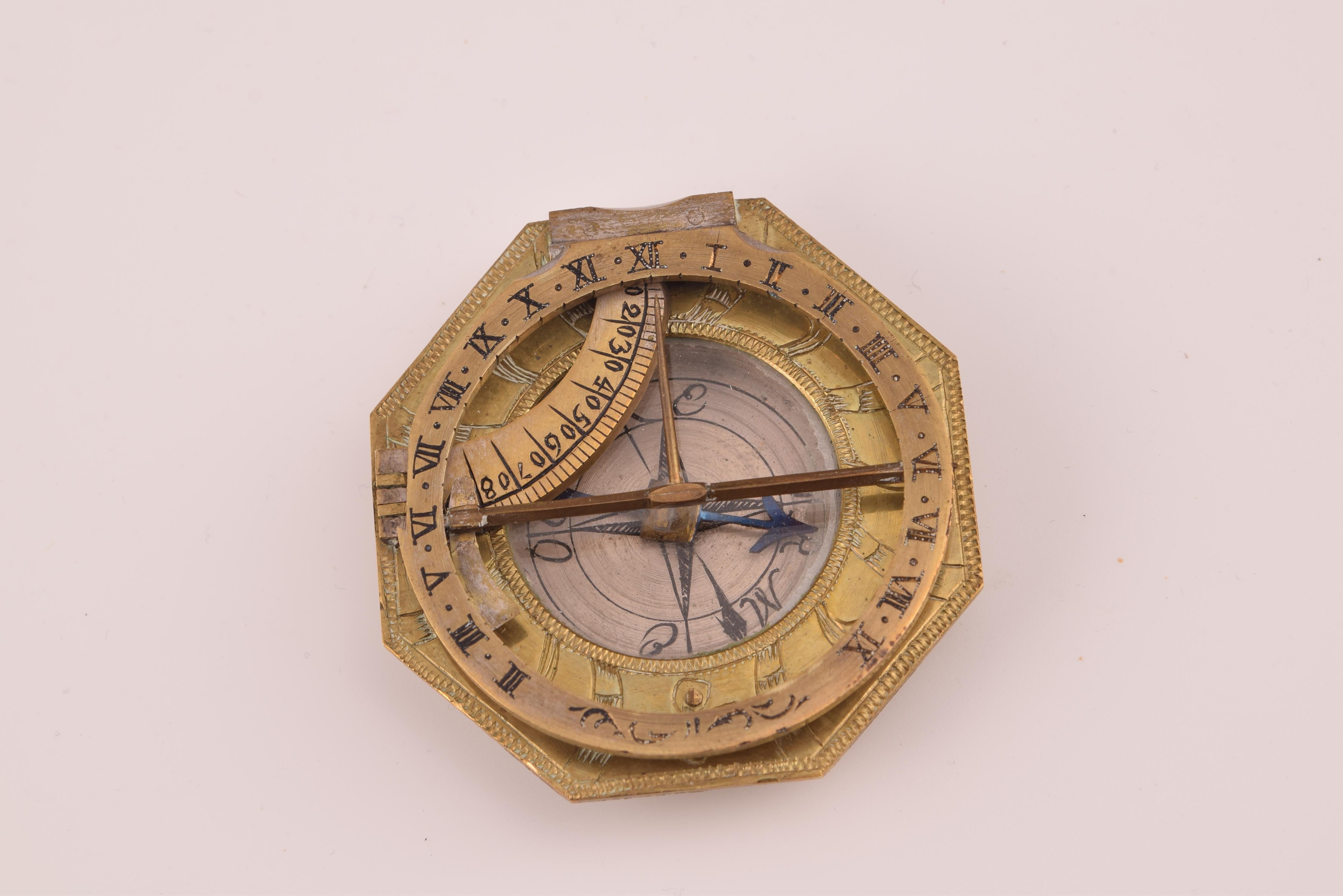Sundial und Kompass mit Etui, Schrettegger, Johan, Augsburg, Deutschland, um 1800 (Bronze) im Angebot