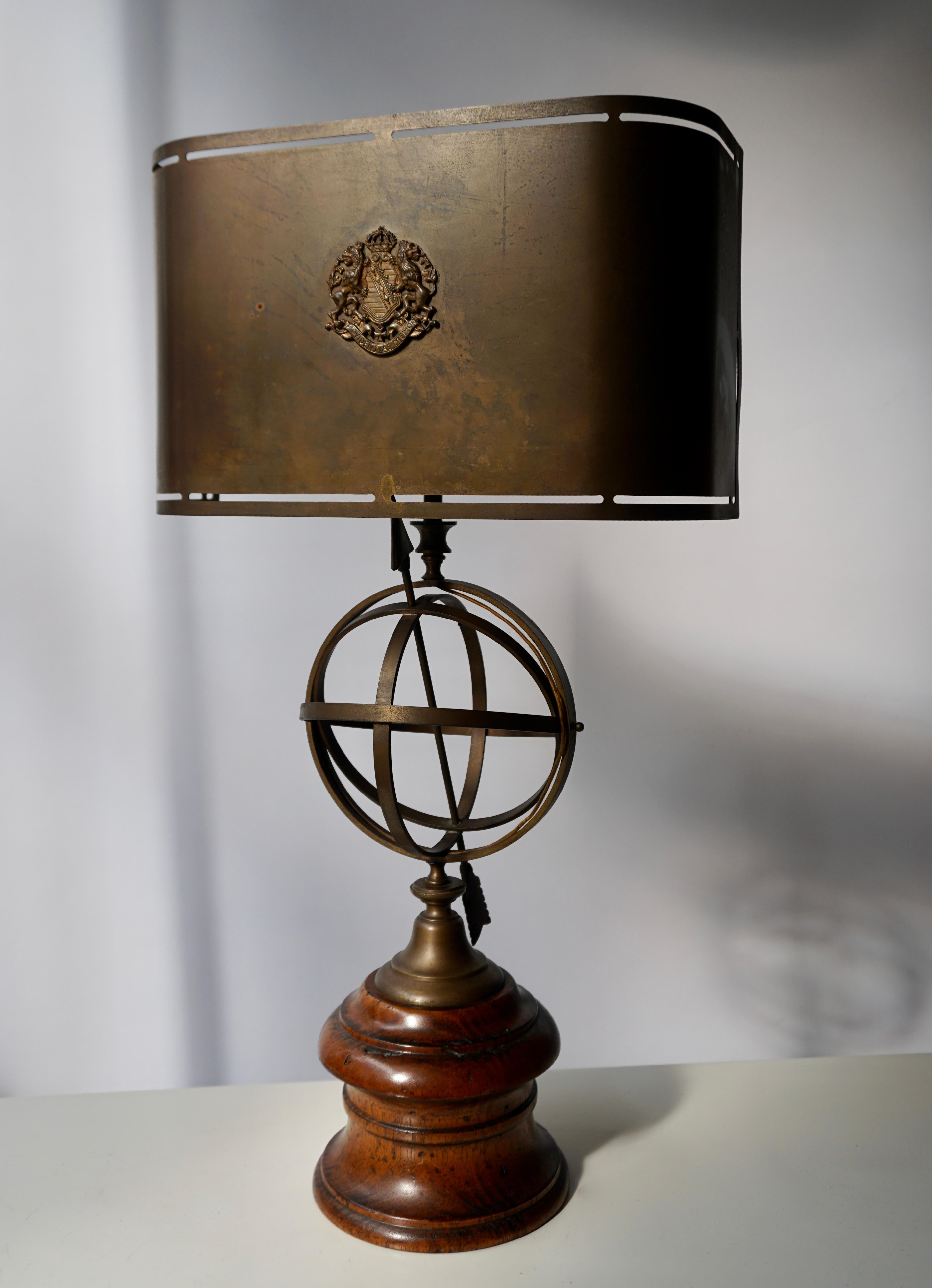 Copper Sundial Table Lamp in Patinated Brass on Wooden Base For Sale