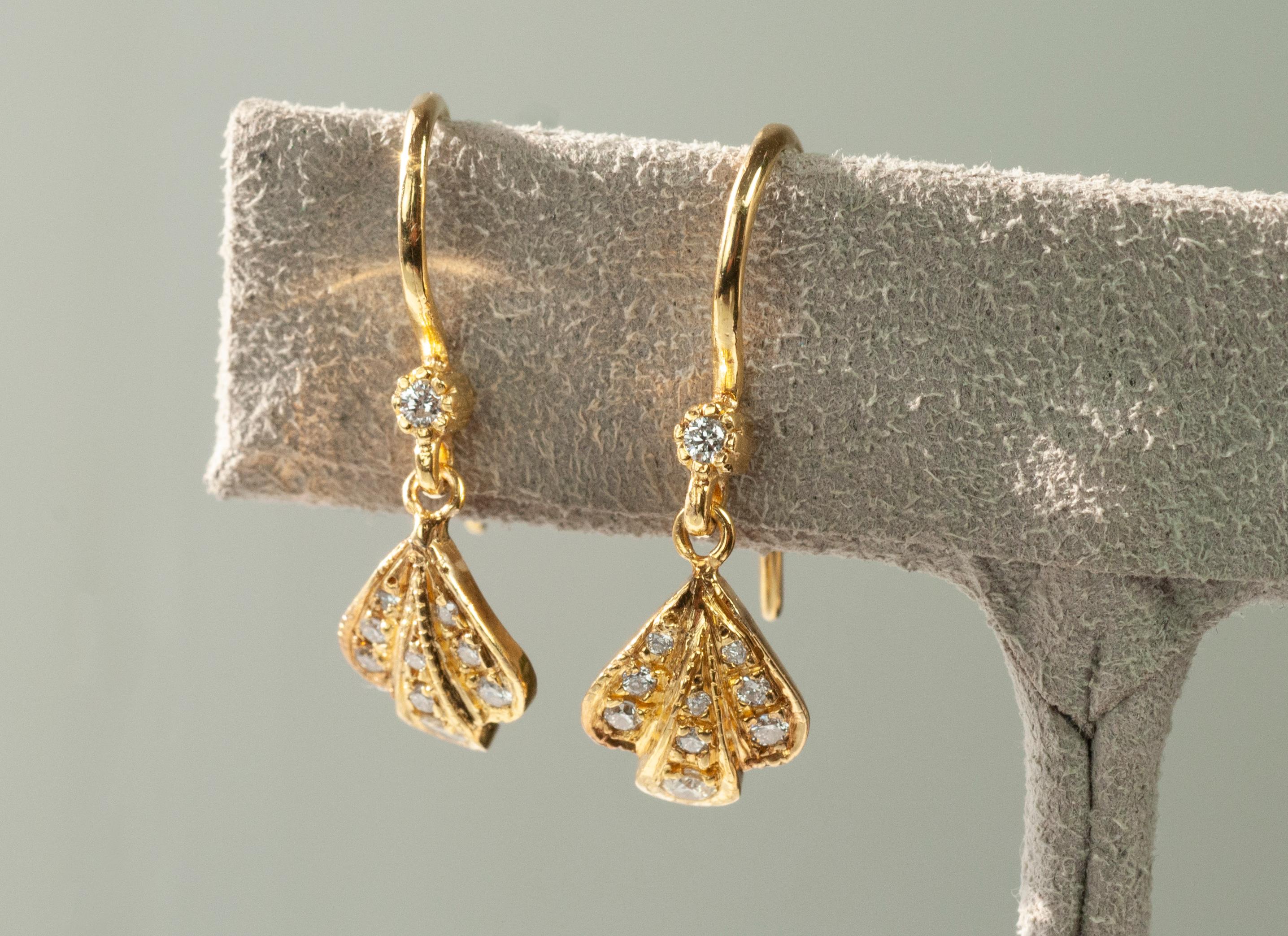 14 Karat Yellow Gold and Diamond Flower Petal Earrings  SUNEERA In New Condition In Los Angeles, CA
